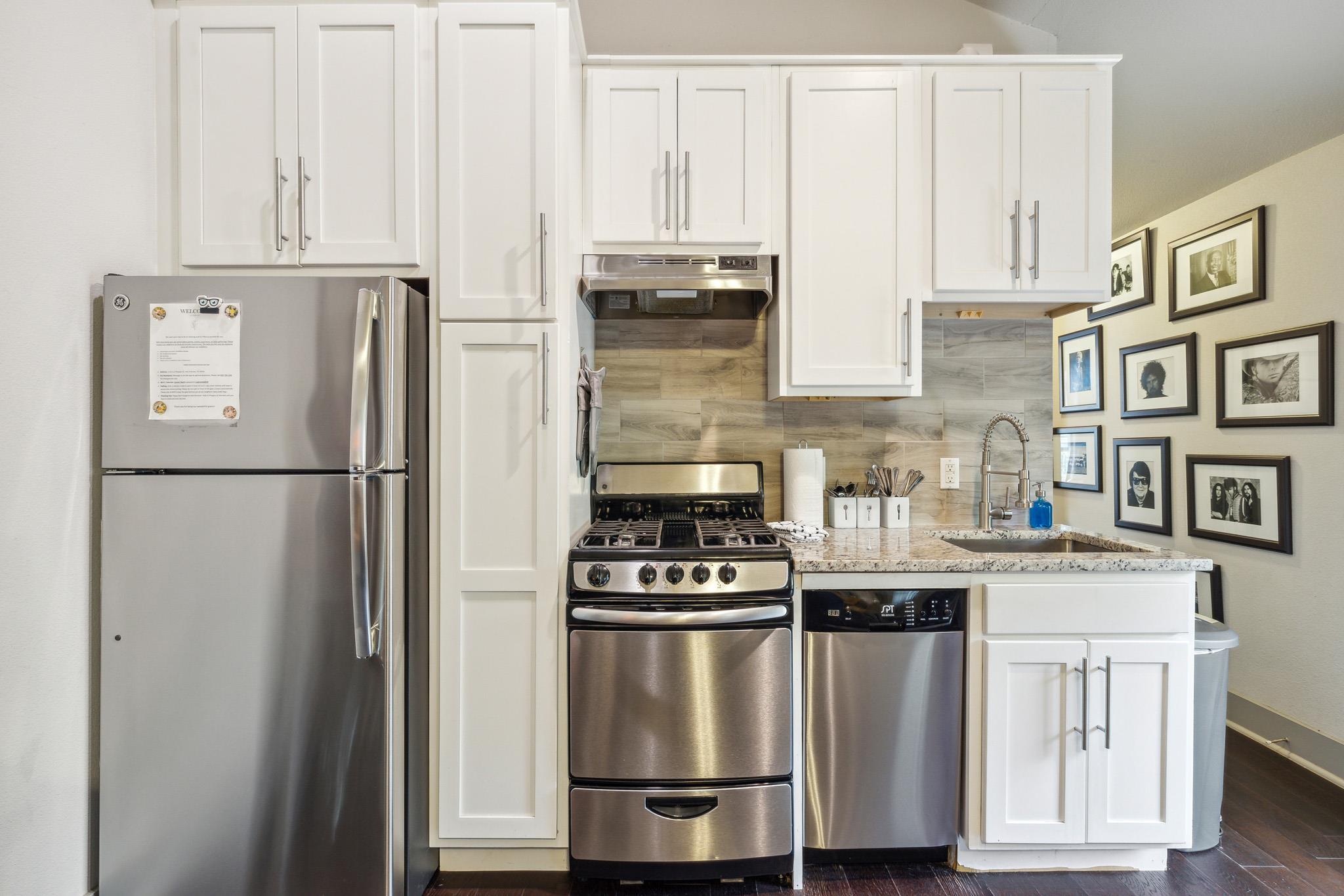 1139 1/2 Poquito St # 3, Austin, TX 78702