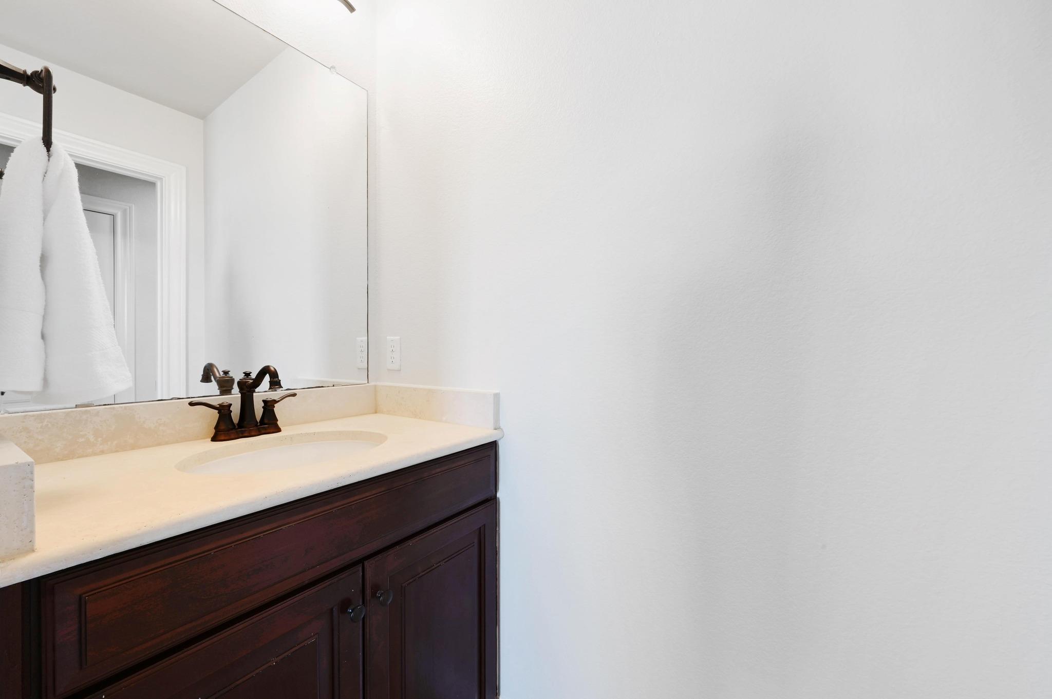 15717 De Fortuna Dr, Bee Cave, TX 78738