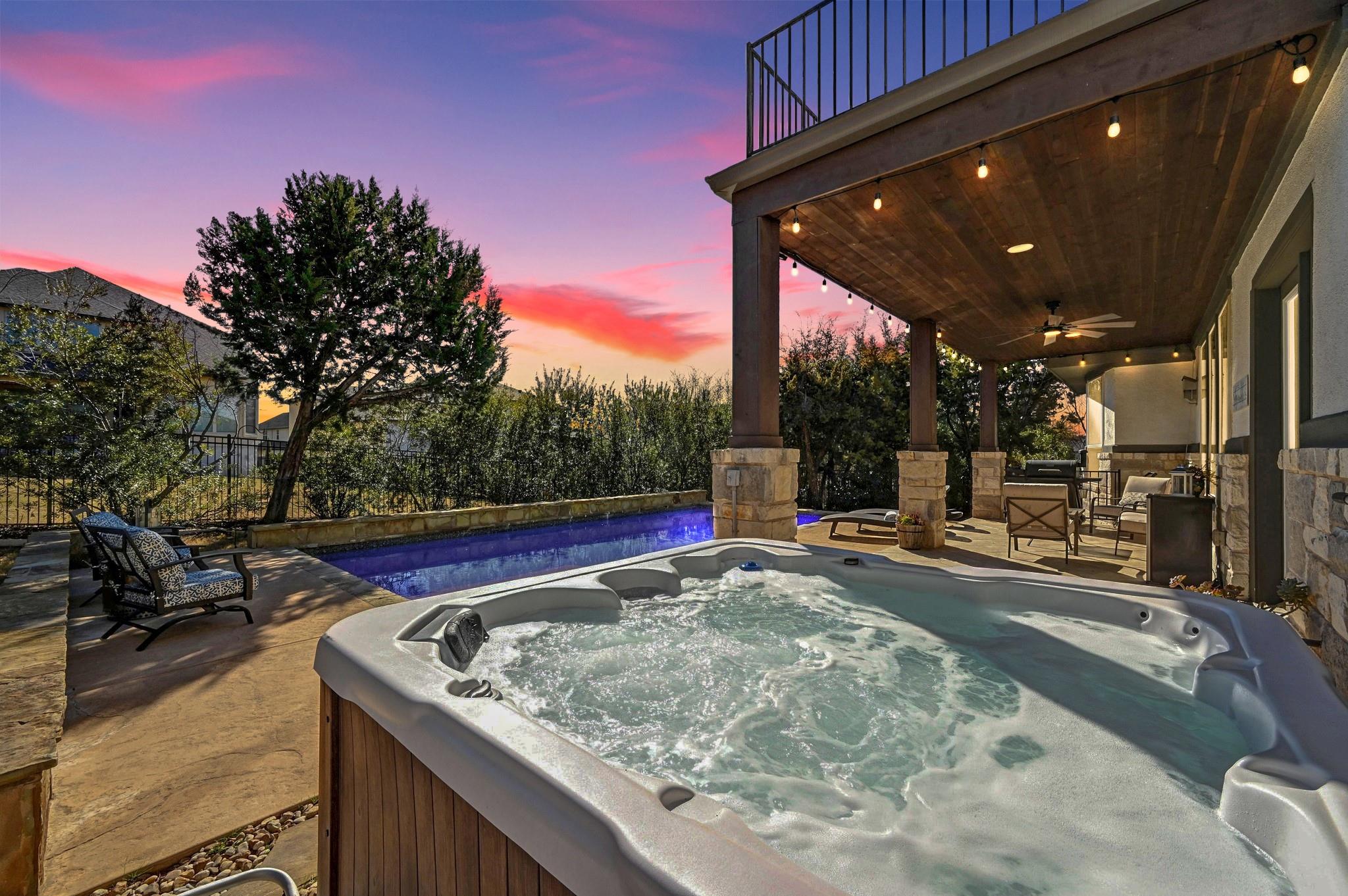 15717 De Fortuna Dr, Bee Cave, TX 78738