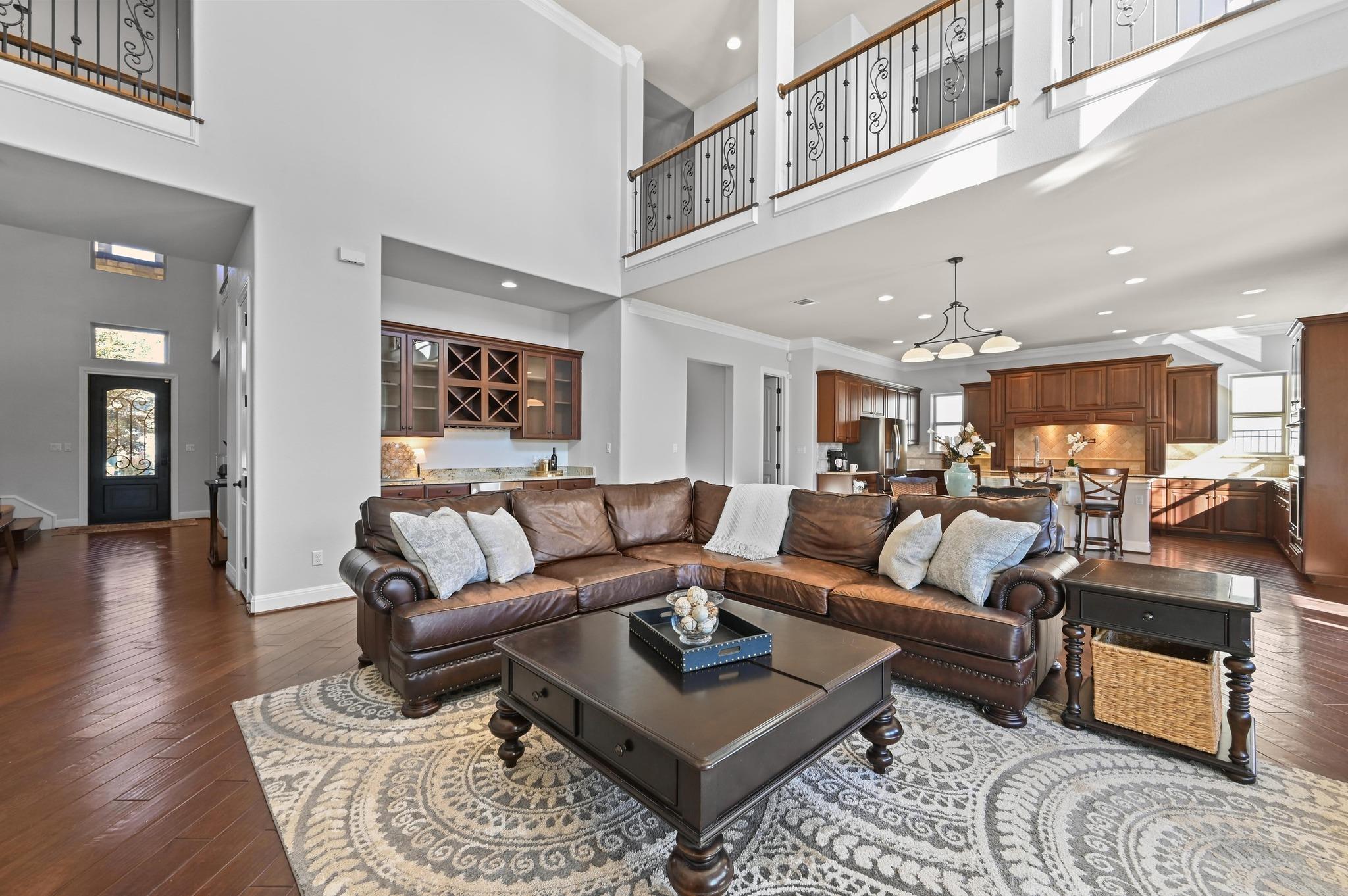 15717 De Fortuna Dr, Bee Cave, TX 78738