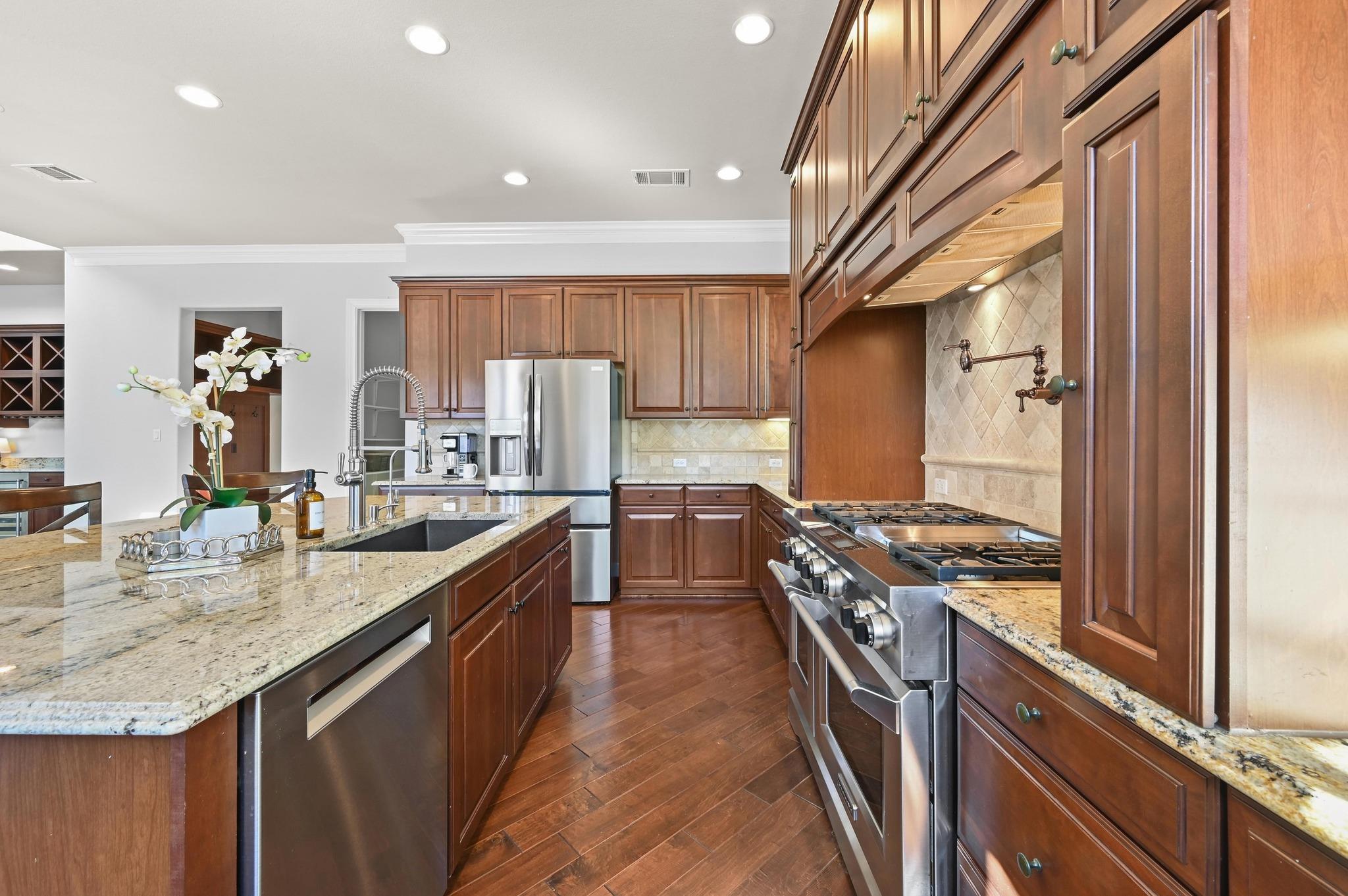 15717 De Fortuna Dr, Bee Cave, TX 78738