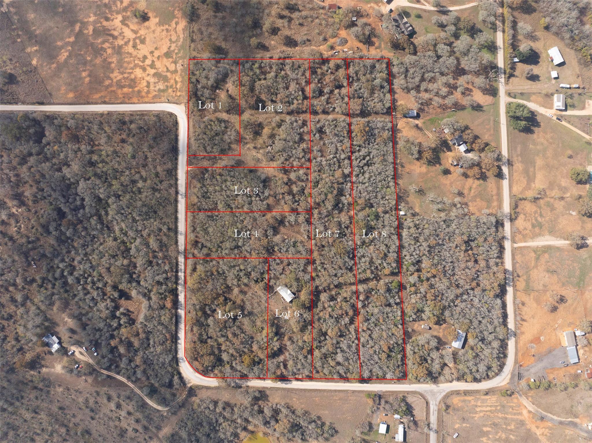 766 Bugtussle Ln, Luling, TX 78648