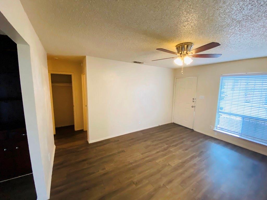 1710 Ledgewood Dr # B, Austin, TX 78758