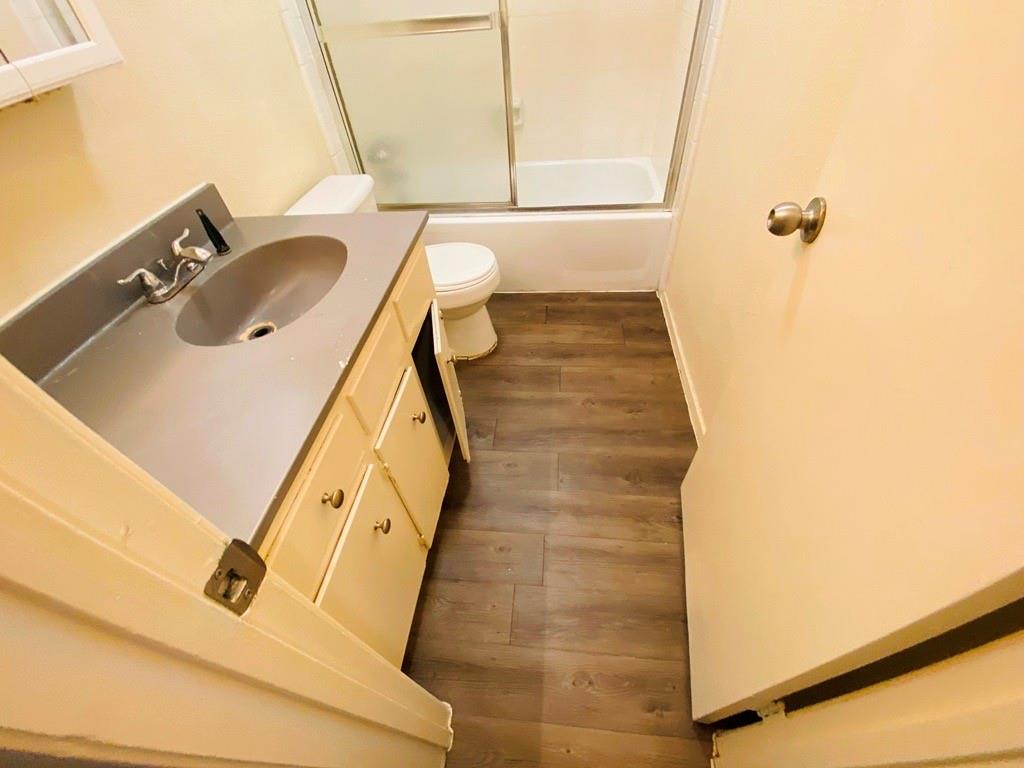 1710 Ledgewood Dr # B, Austin, TX 78758