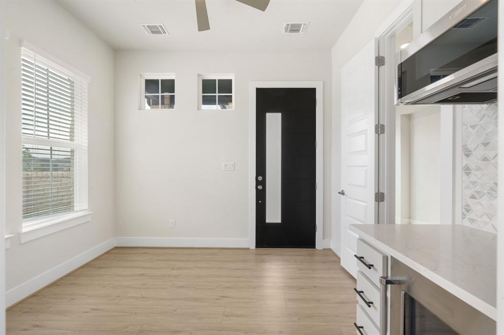 504 Tomichi Trl, Austin, TX 78738