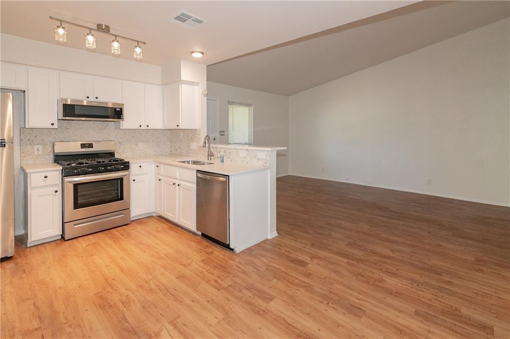 10604 Lanshire Dr # B, Austin, TX 78758