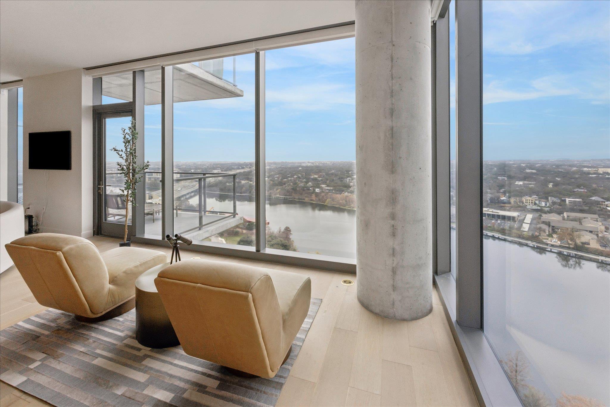 44 East Ave # 2201, Austin, TX 78701