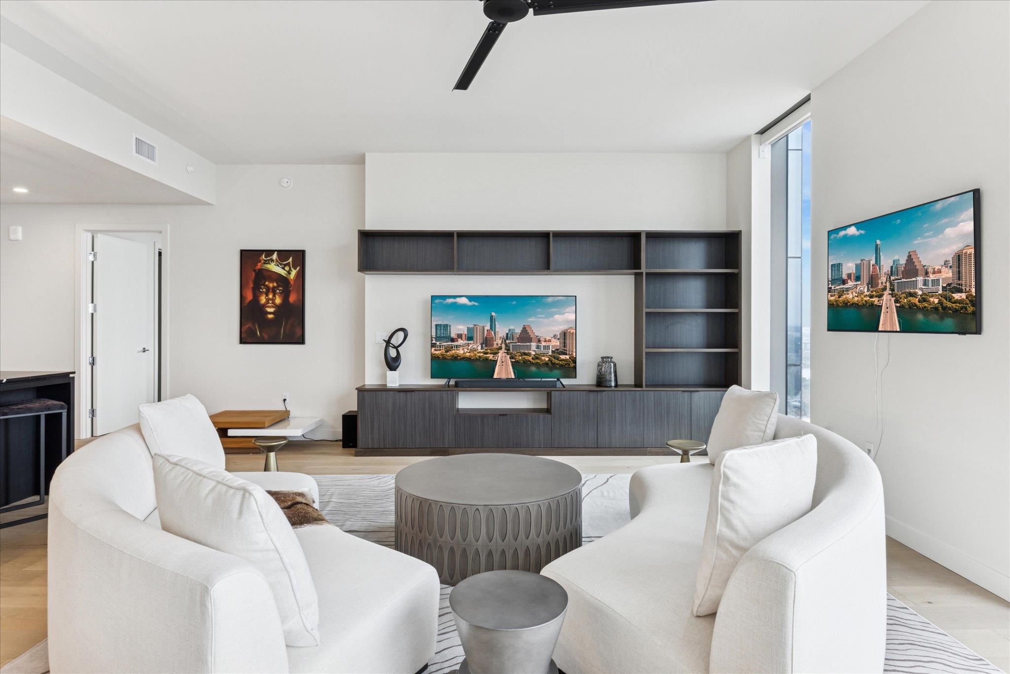 44 East Ave # 2201, Austin, TX 78701