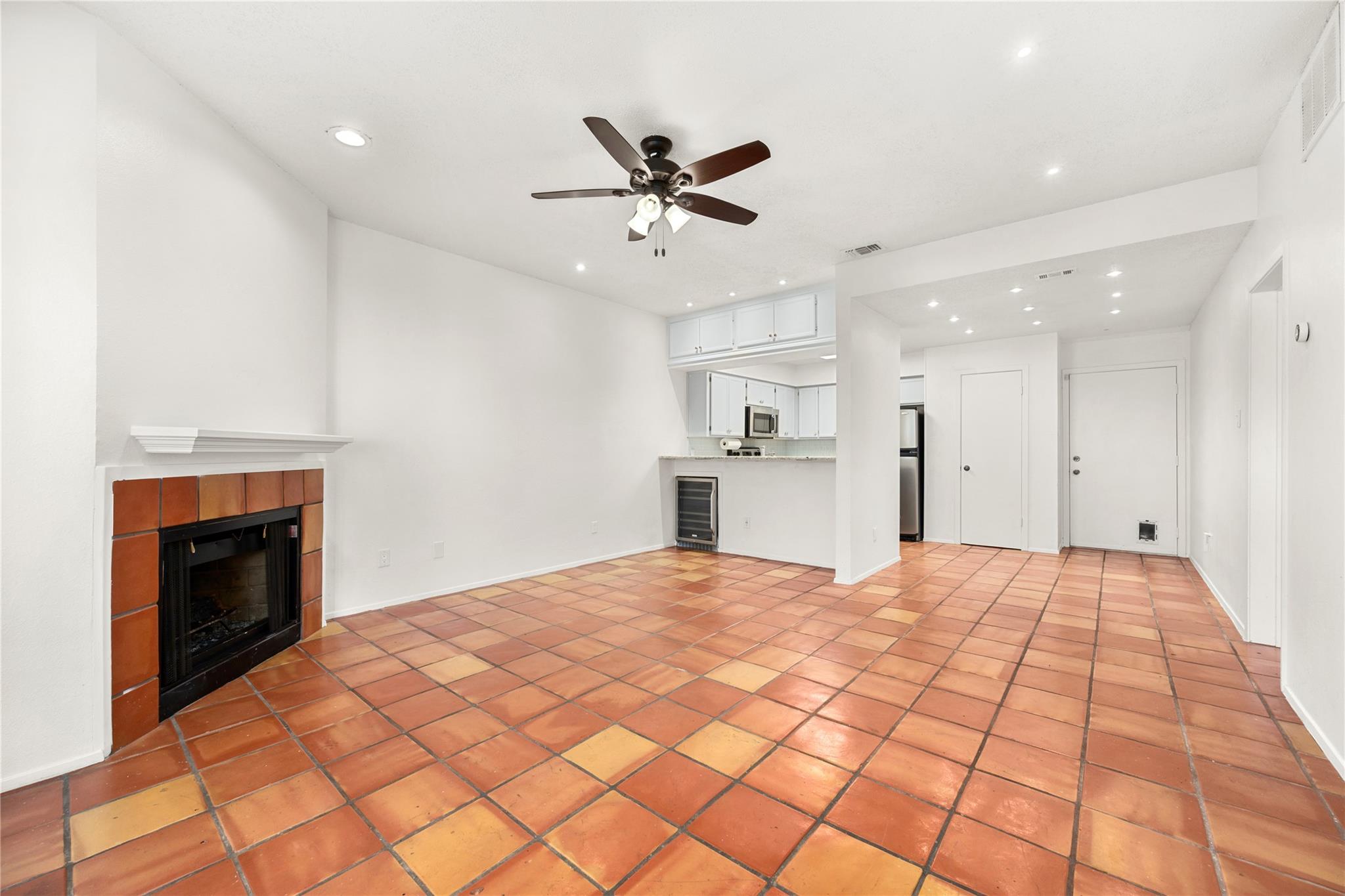 1501 Barton Springs Rd # 118, Austin, TX 78704