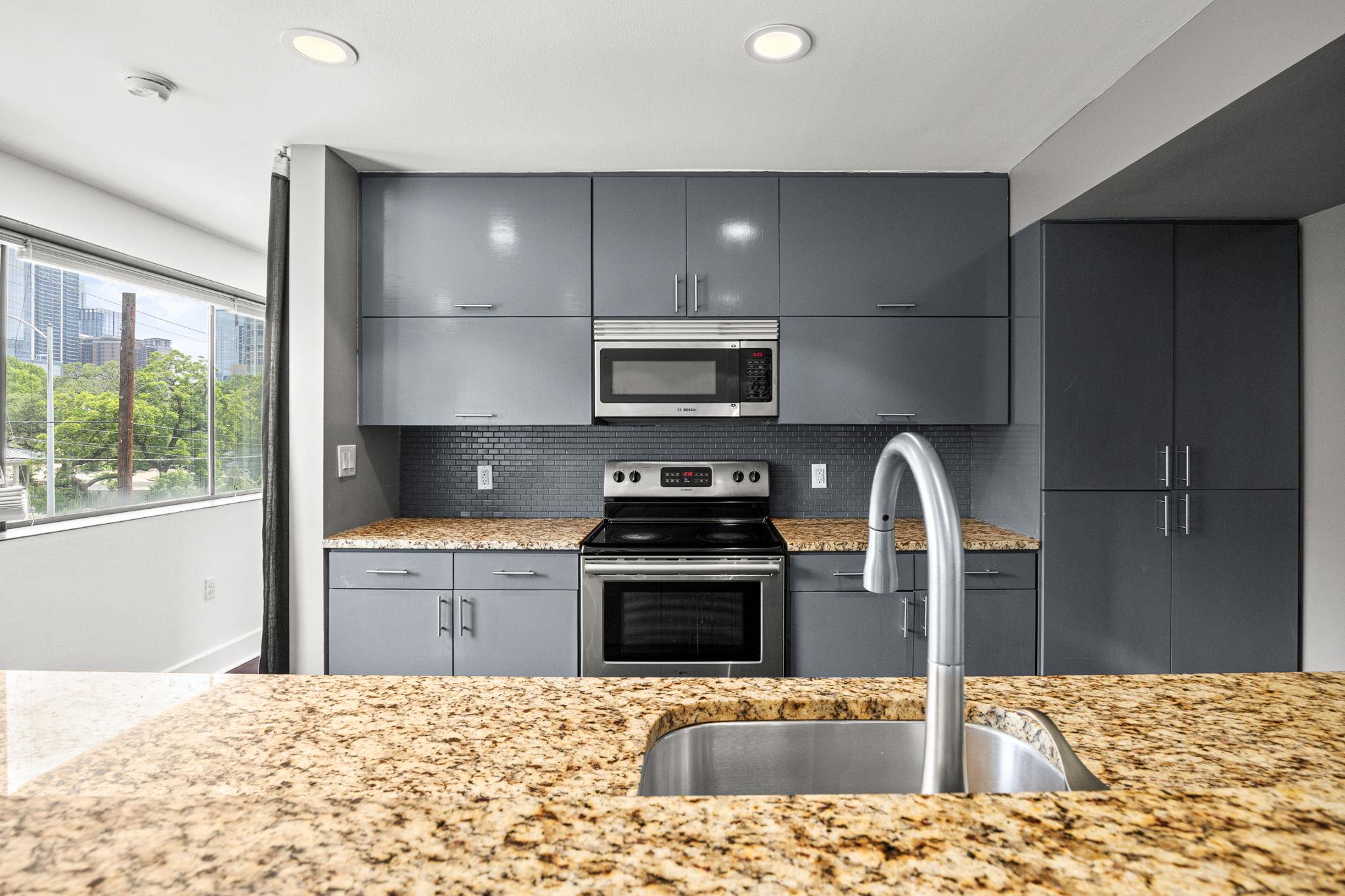 904 West Ave # 201, Austin, TX 78701