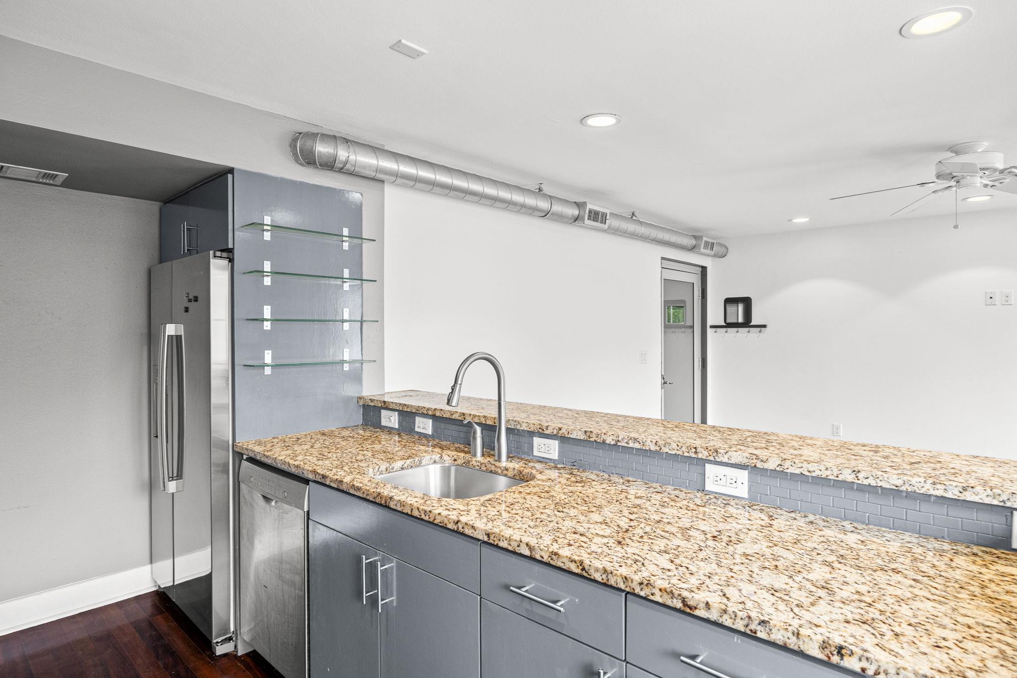 904 West Ave # 201, Austin, TX 78701