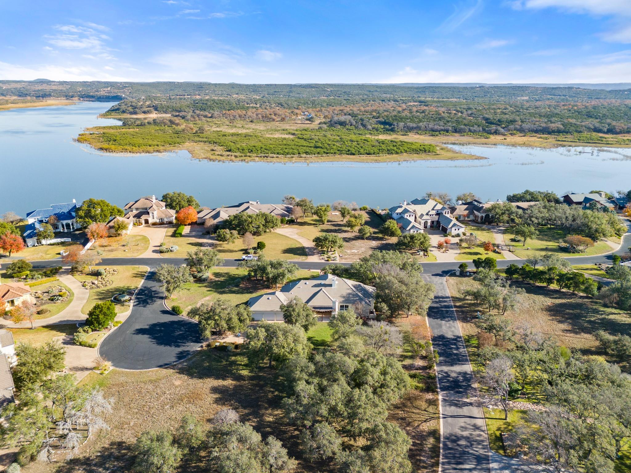 26801 Founders Pl, Spicewood, TX 78669