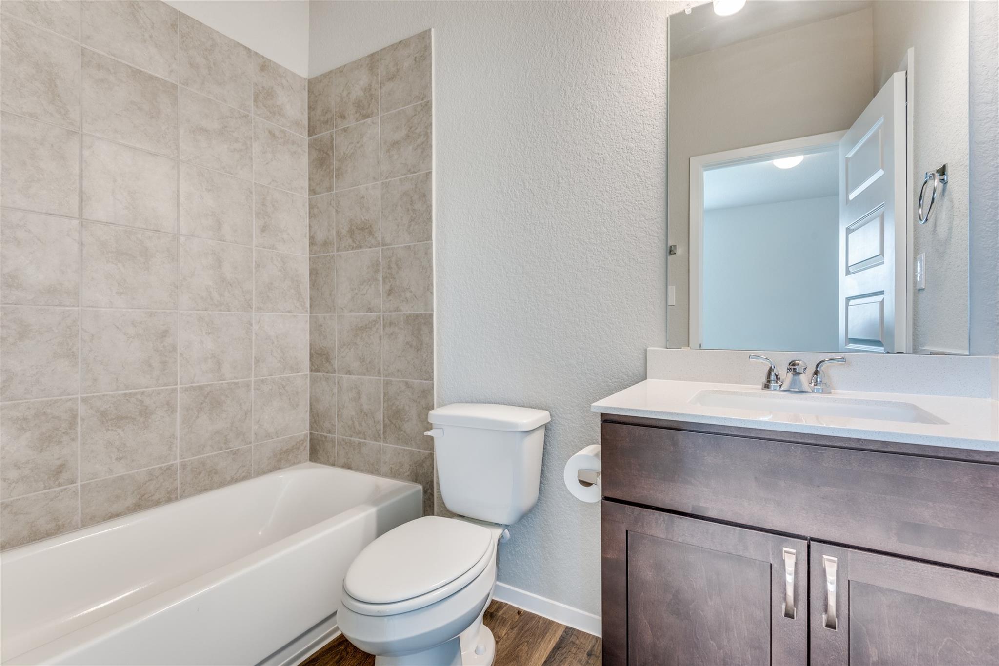 187 Tillage Rd, Elgin, TX 78621