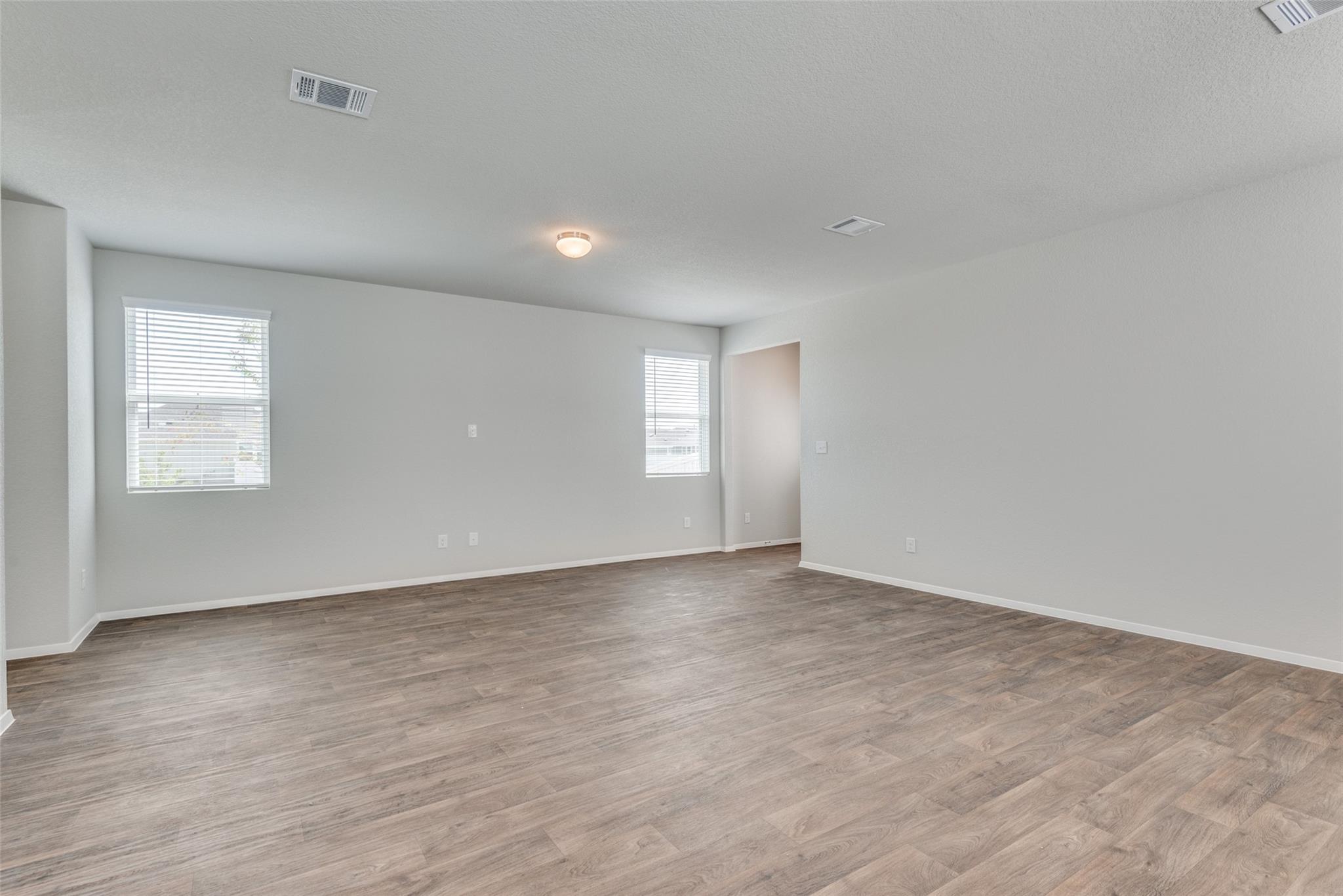 187 Tillage Rd, Elgin, TX 78621