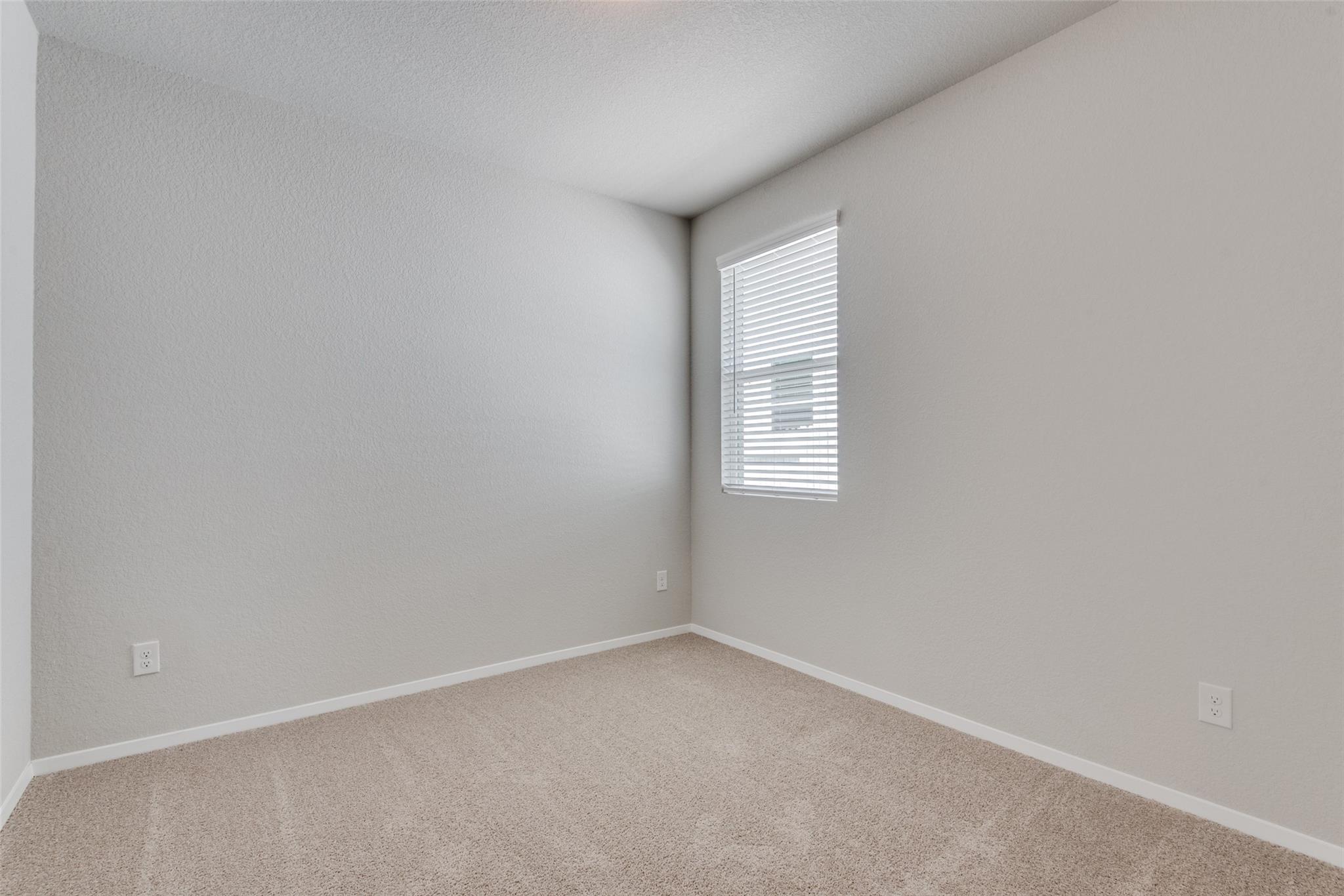 187 Tillage Rd, Elgin, TX 78621