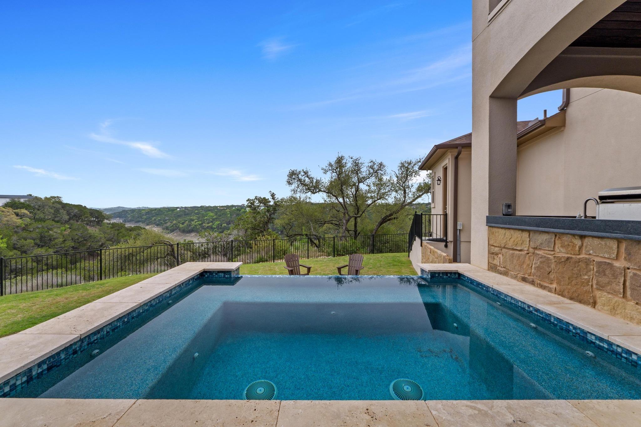 18817 Hidden Ridge Pl, Jonestown, TX 78645