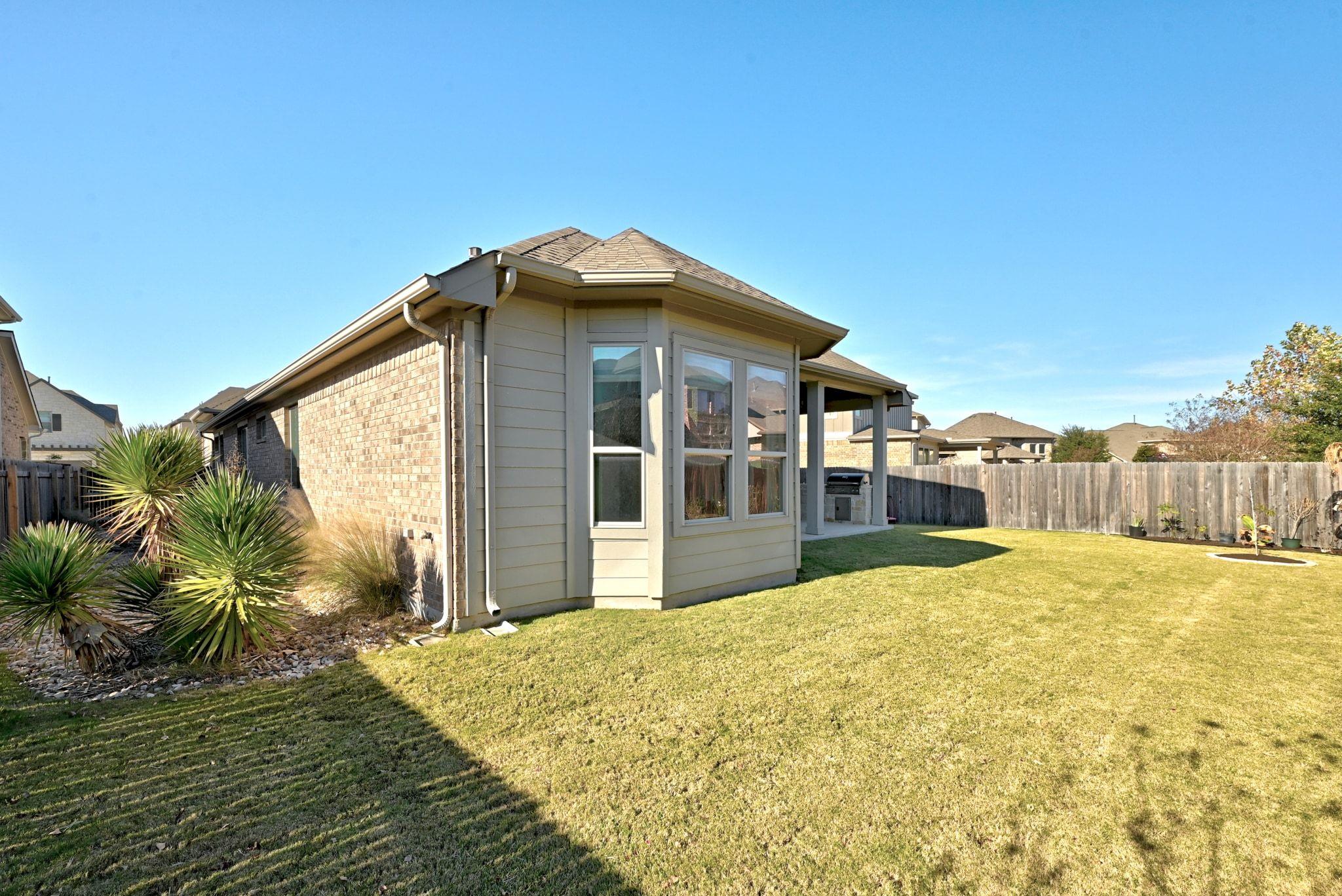 108 Leon Loop, Liberty Hill, TX 78642