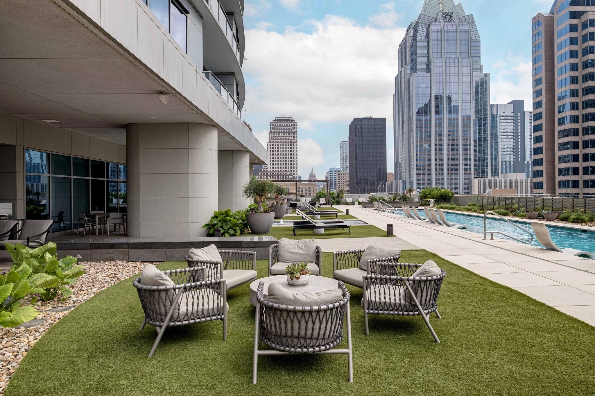 200 Congress Ave # 14A, Austin, TX 78701