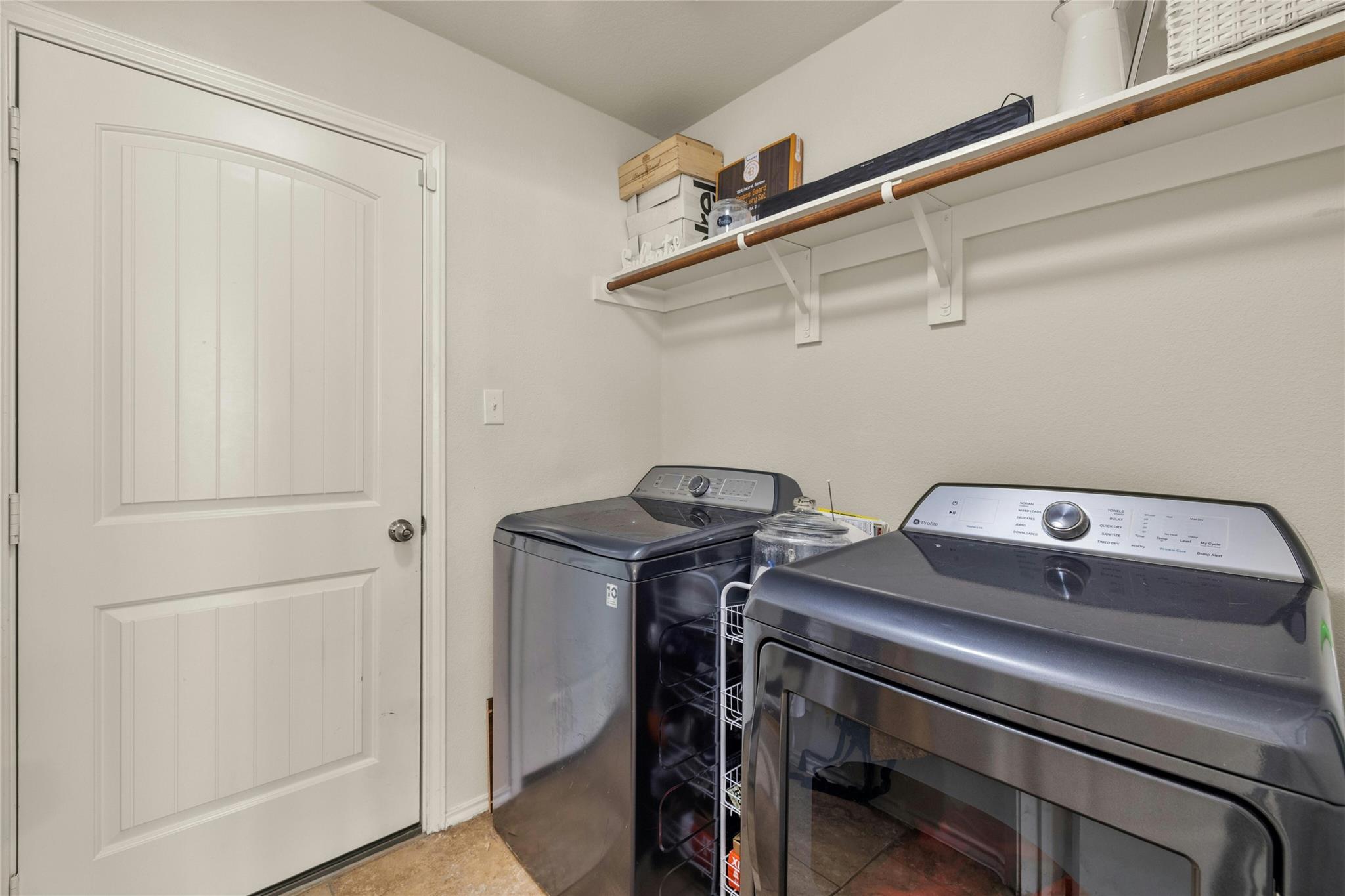 104 Bufflehead Ln, Leander, TX 78641