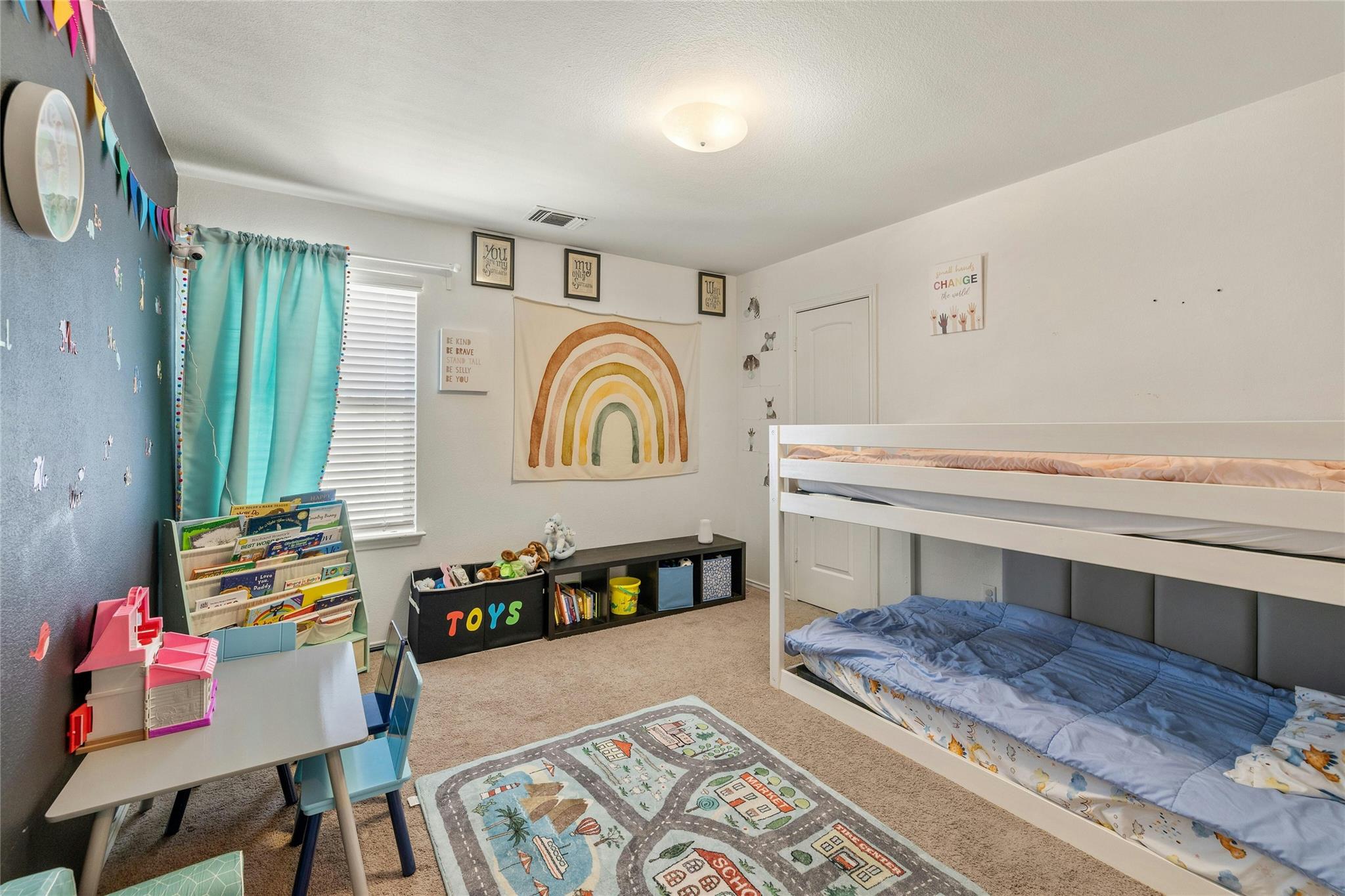 104 Bufflehead Ln, Leander, TX 78641