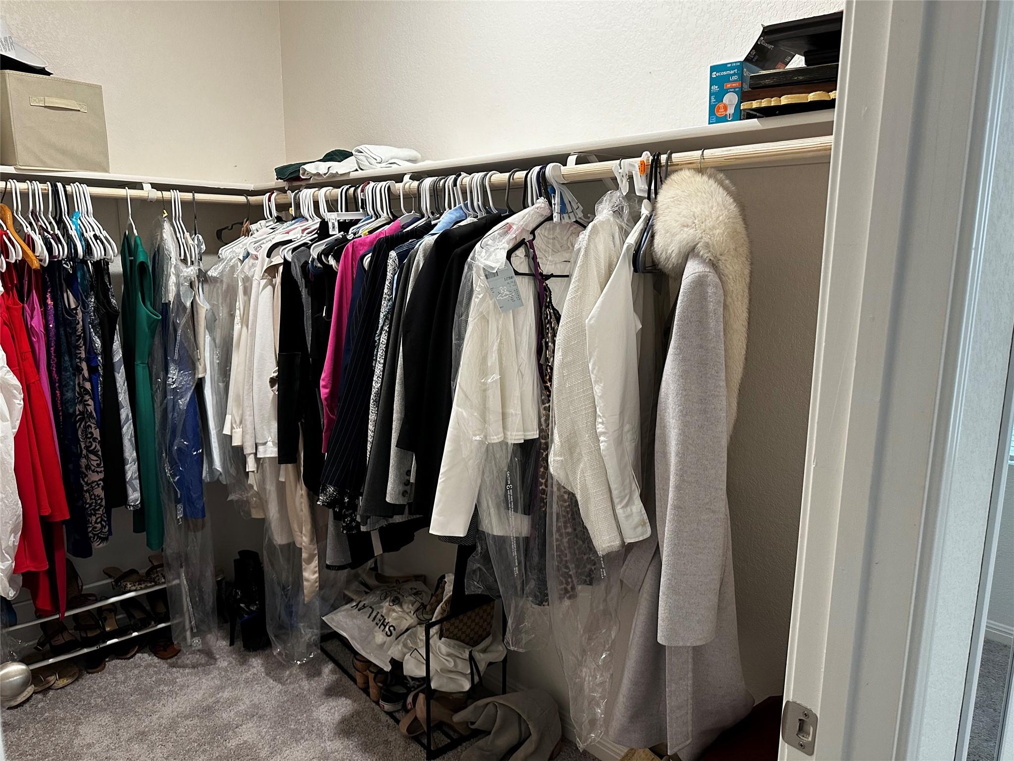 207 Enforcer Loop, Jarrell, TX 76537