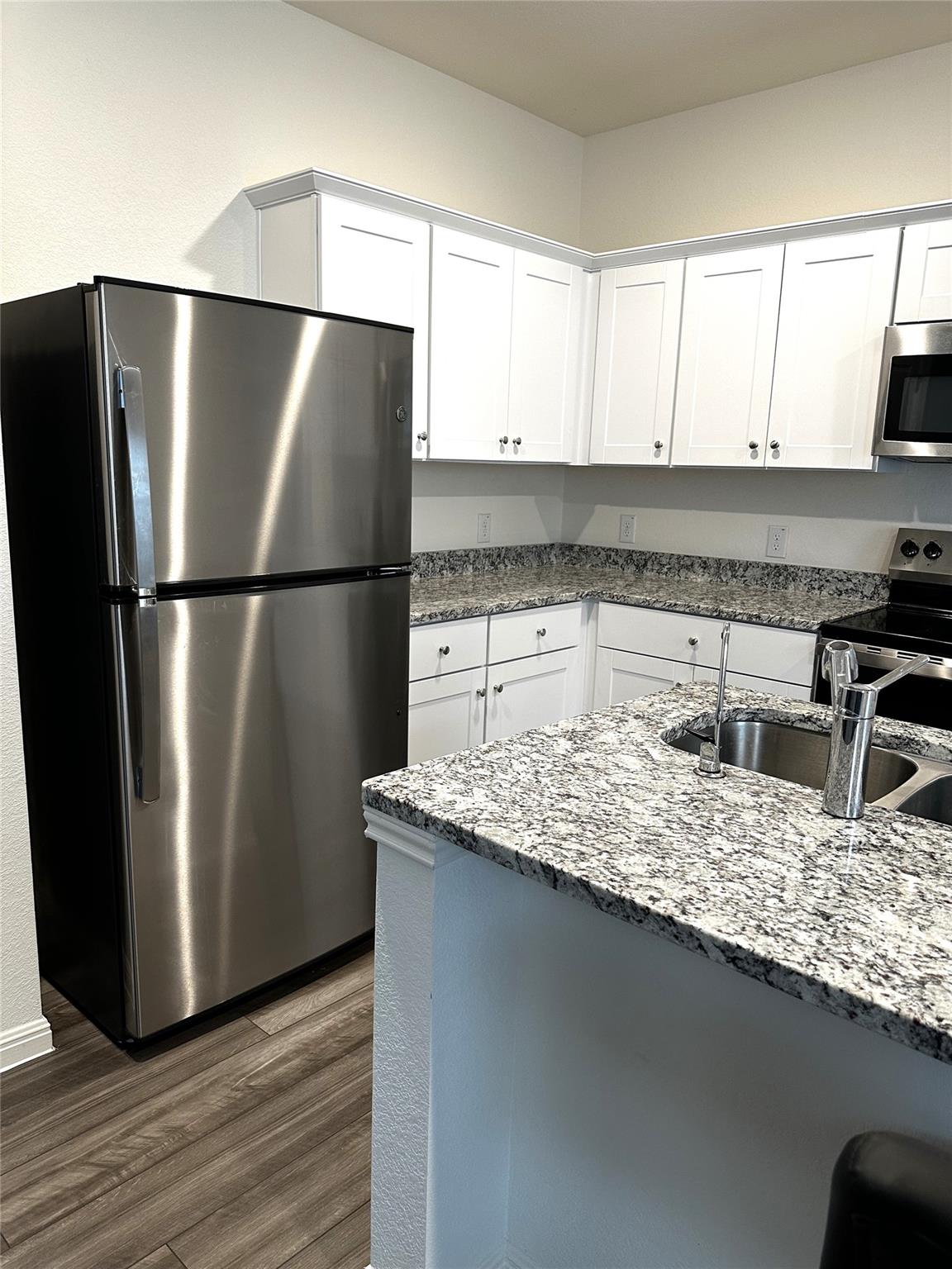 207 Enforcer Loop, Jarrell, TX 76537