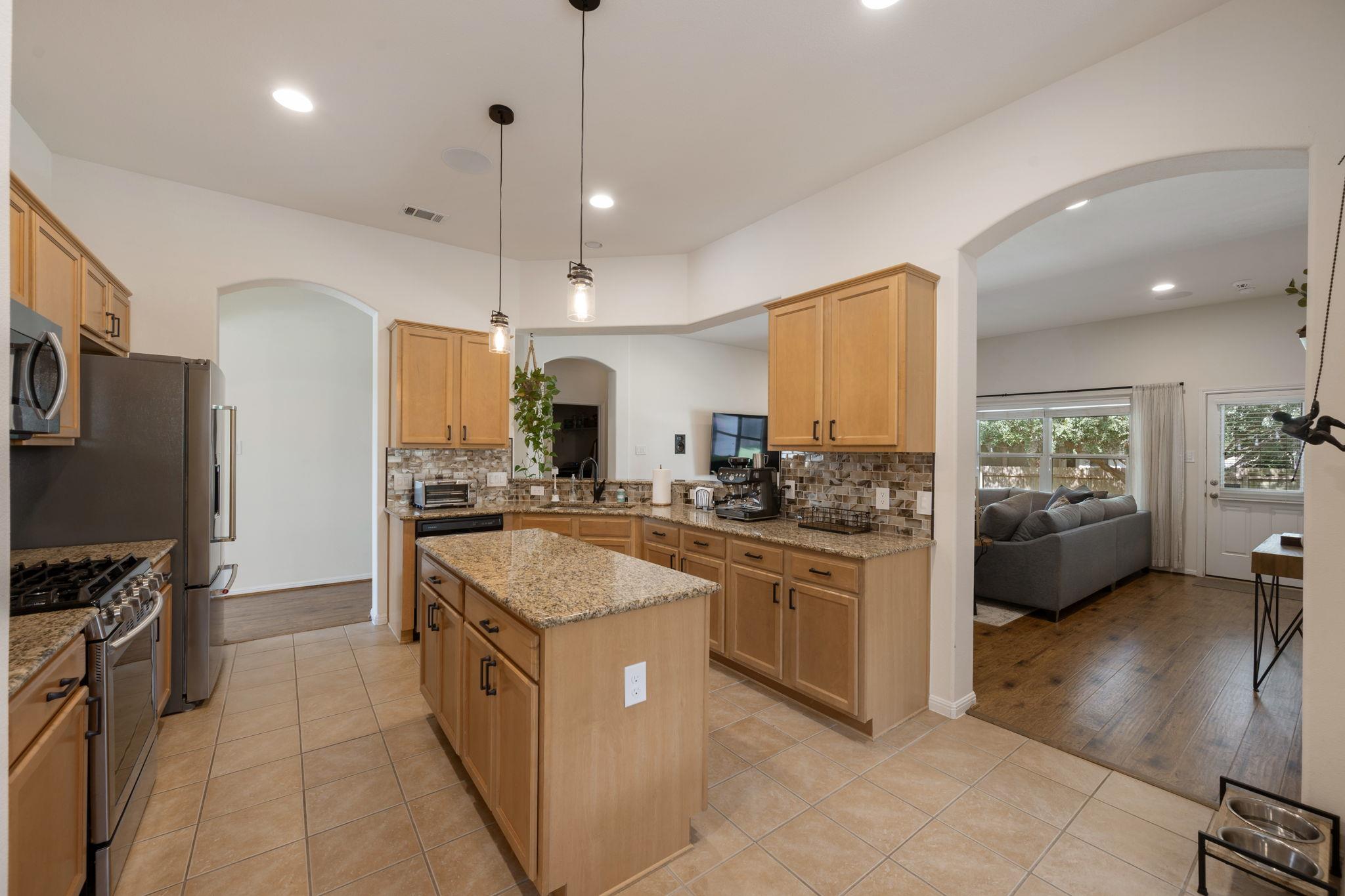 2405 Tumbling River Dr, Leander, TX 78641