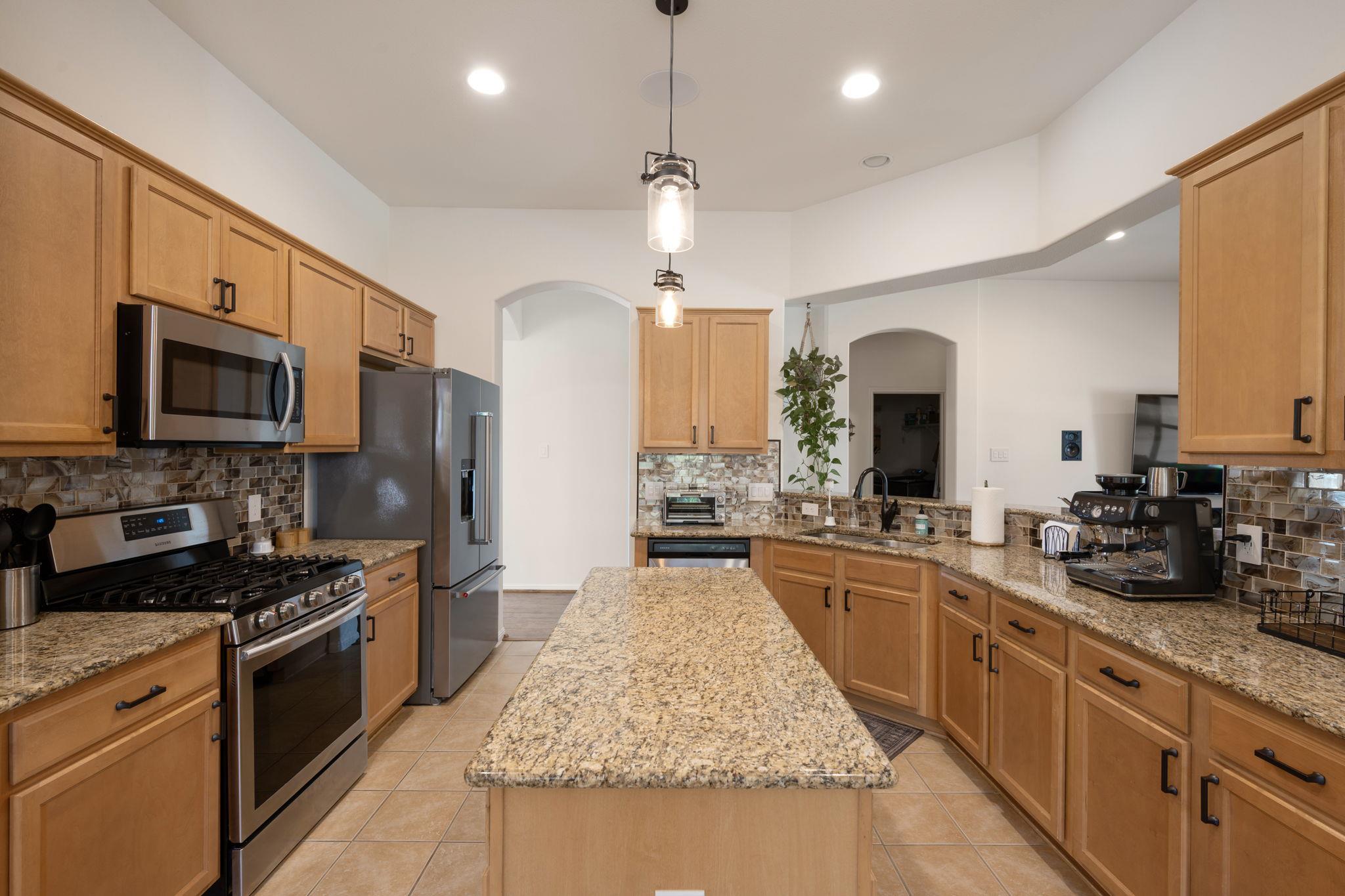 2405 Tumbling River Dr, Leander, TX 78641