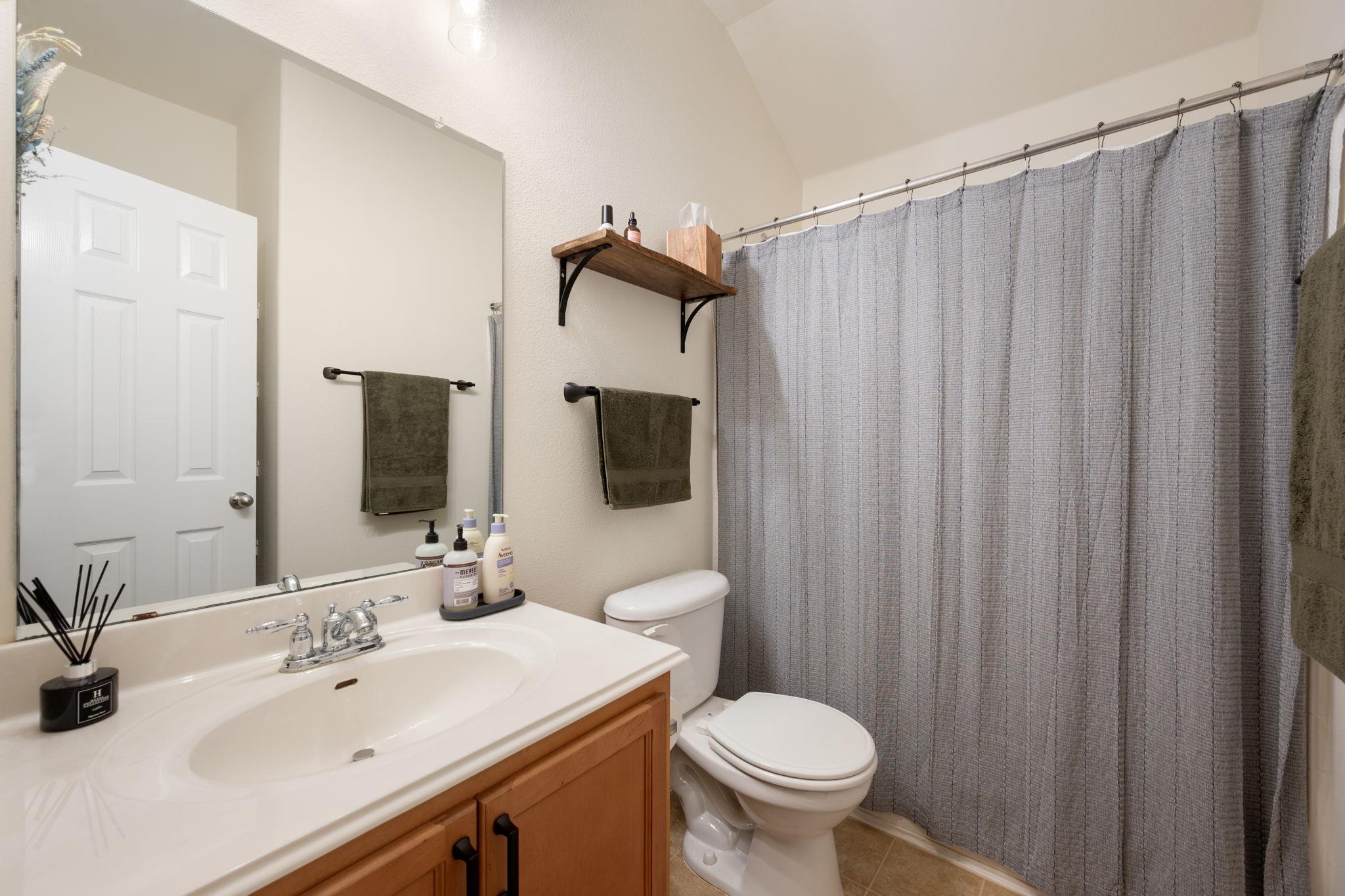 2405 Tumbling River Dr, Leander, TX 78641