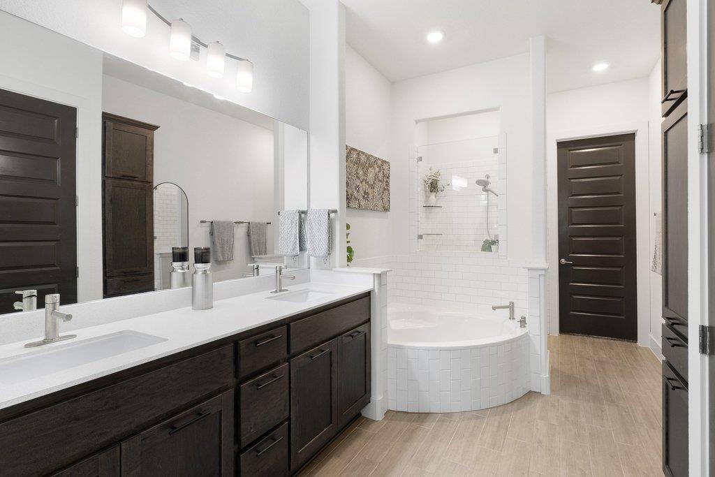 103 Cartwheel Bnd # 51, Austin, TX 78738