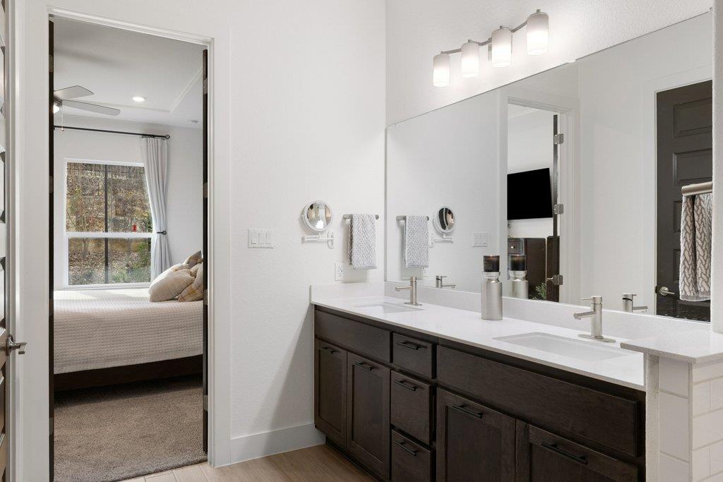 103 Cartwheel Bnd # 51, Austin, TX 78738