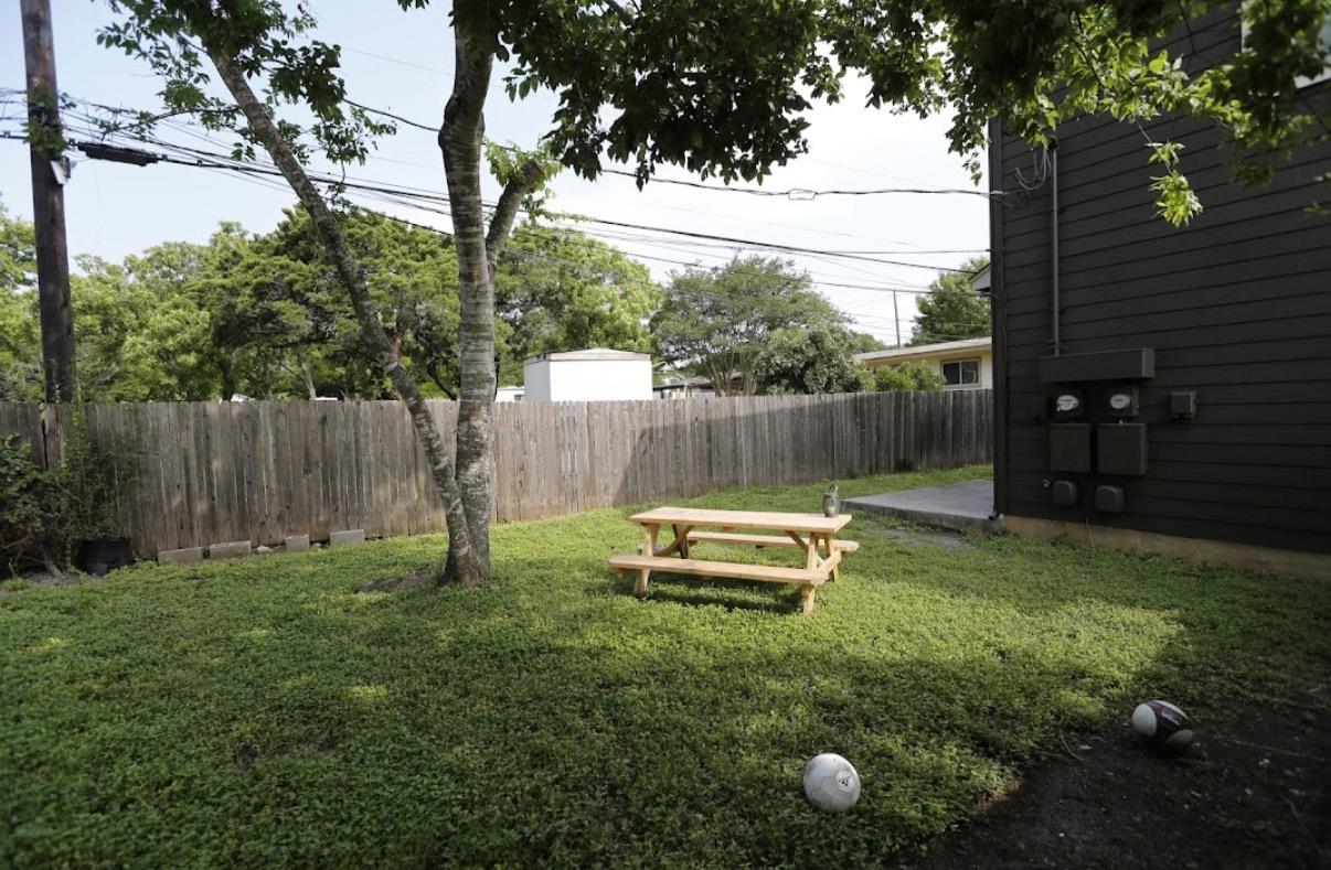 7200 Dan Jean Dr # B, Austin, TX 78745