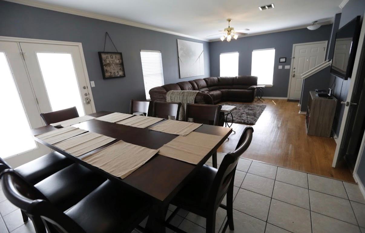 7200 Dan Jean Dr # B, Austin, TX 78745