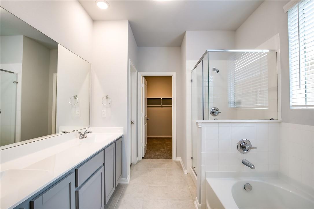 509 Pulitzer Dr, Hutto, TX 78634