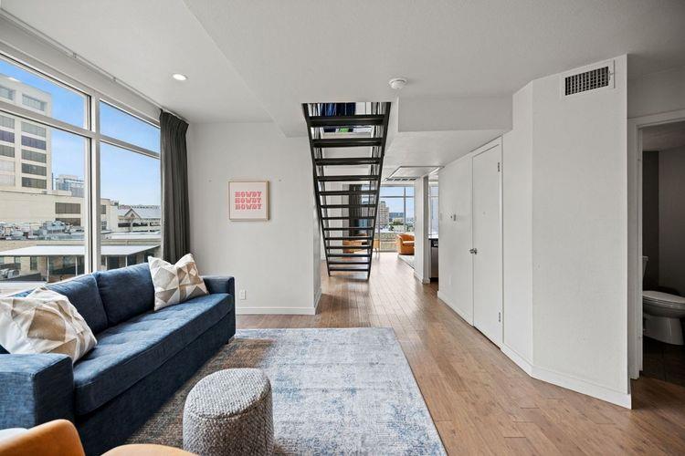 119 E 6th St # 705, Austin, TX 78701