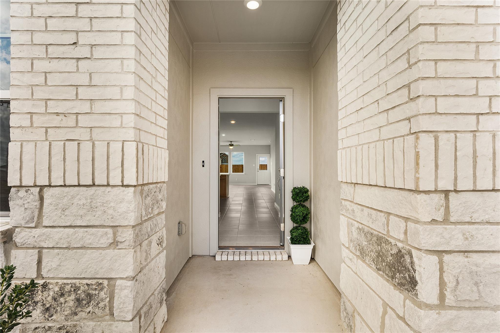 25624 Wheat Seed Ln, Elgin, TX 78621