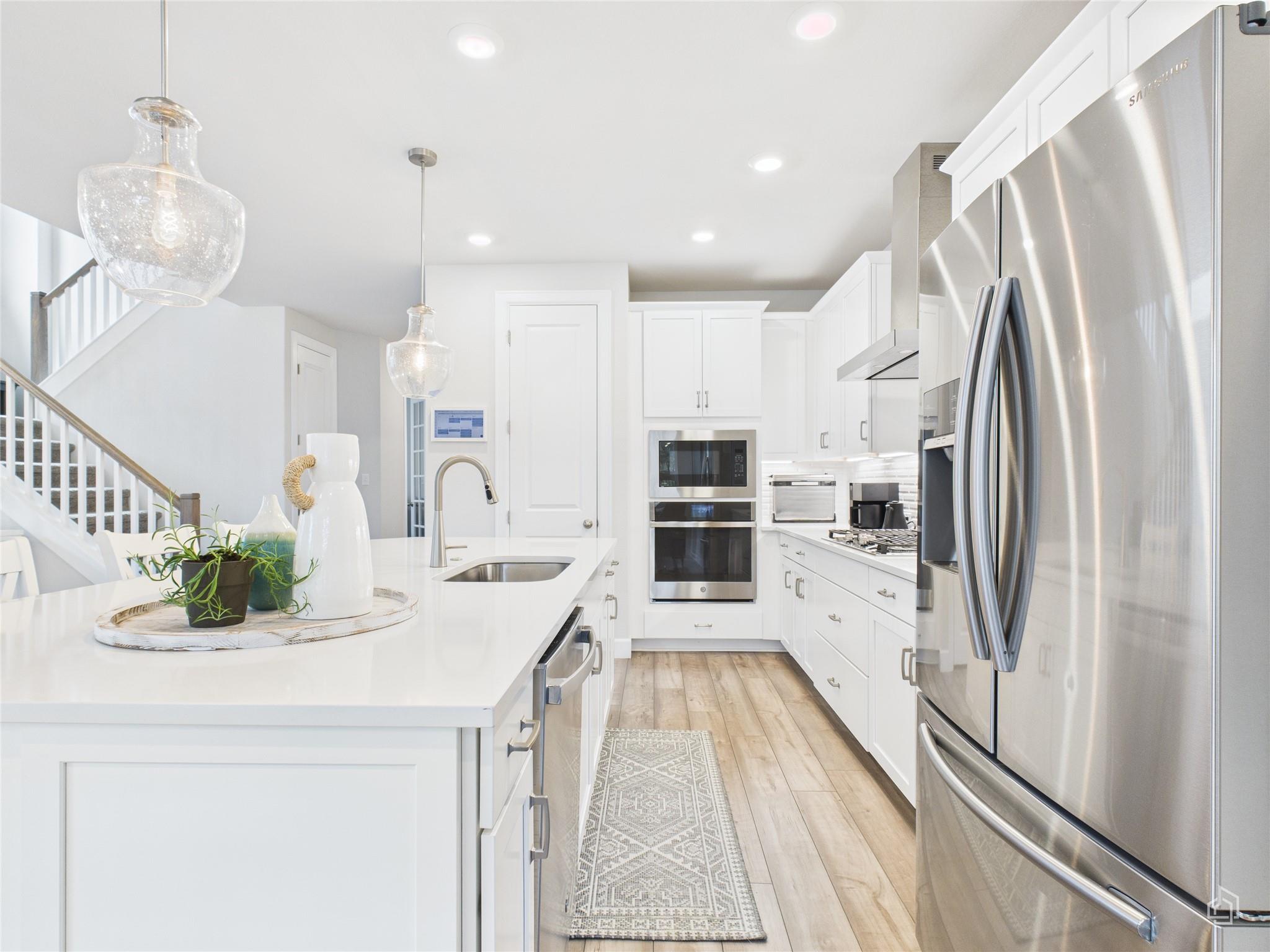 378 Moonlit Stream Pass, Dripping Springs, TX 78620