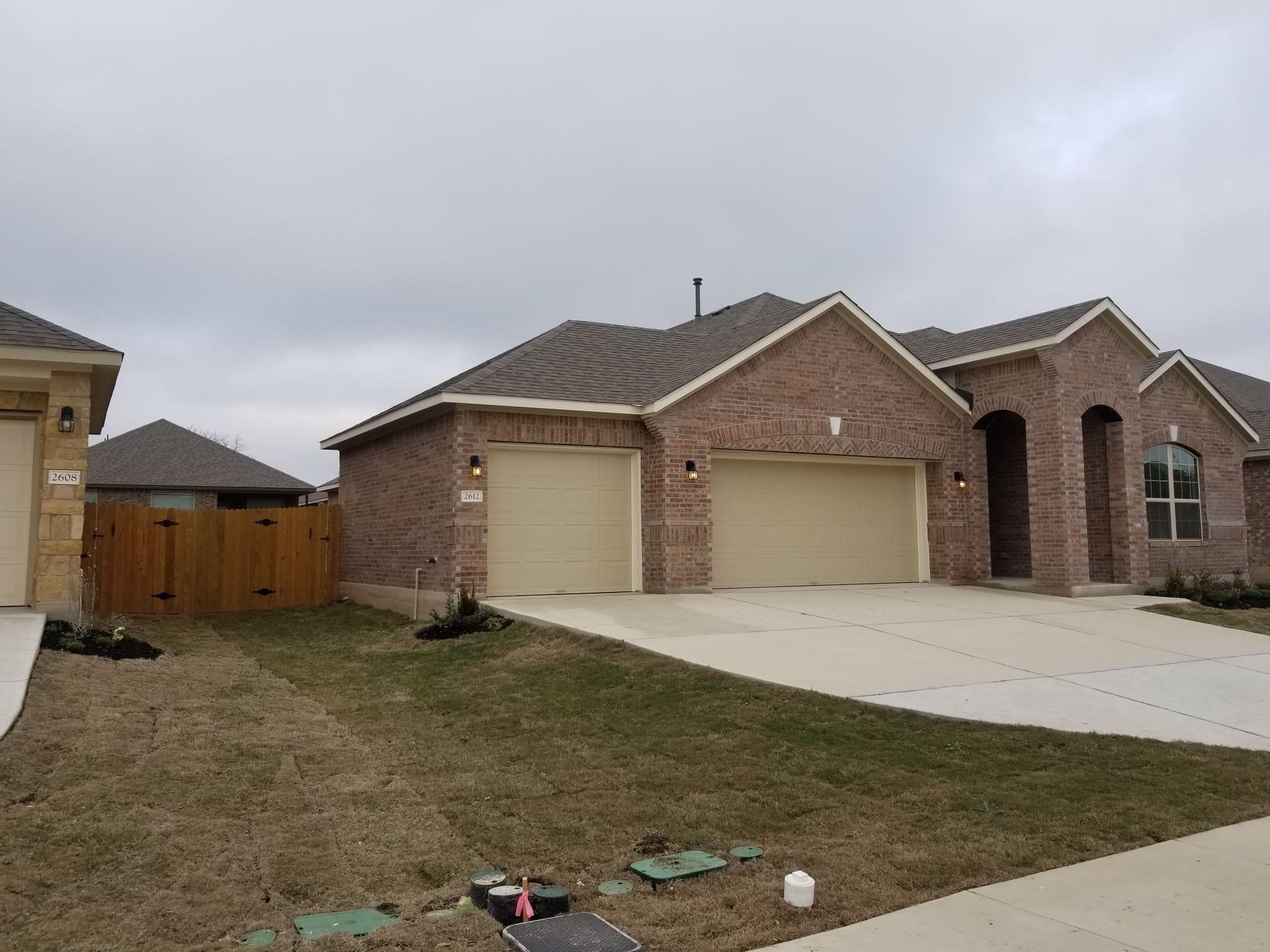 2612 Bowen St, Leander, TX 78641