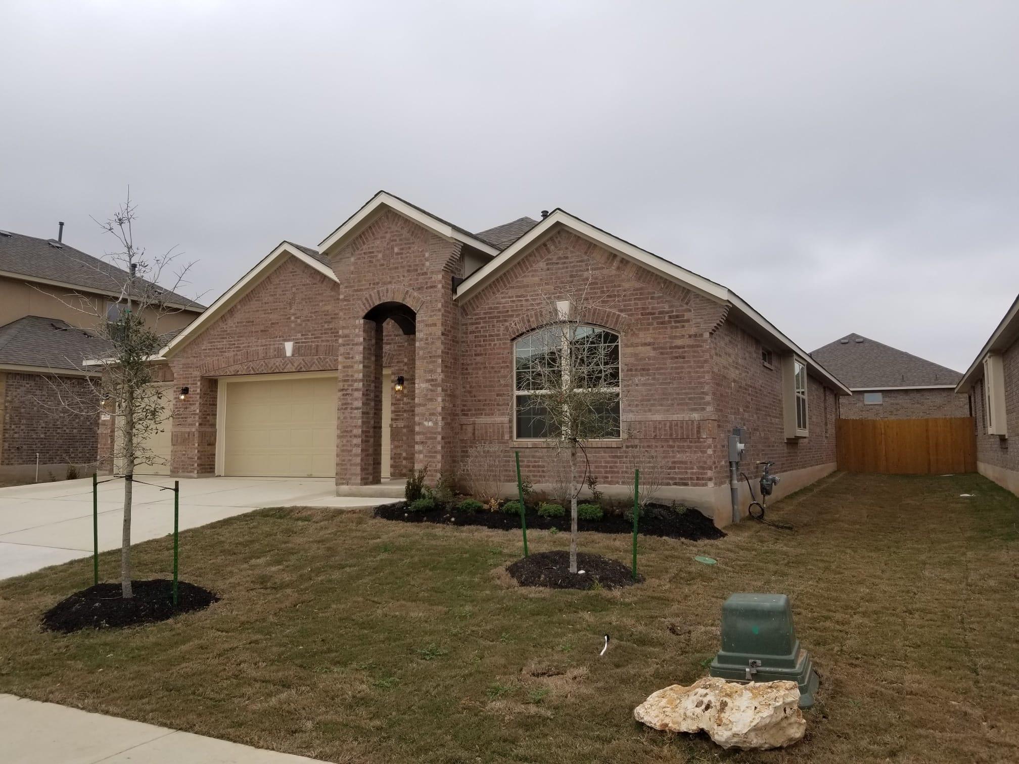 2612 Bowen St, Leander, TX 78641