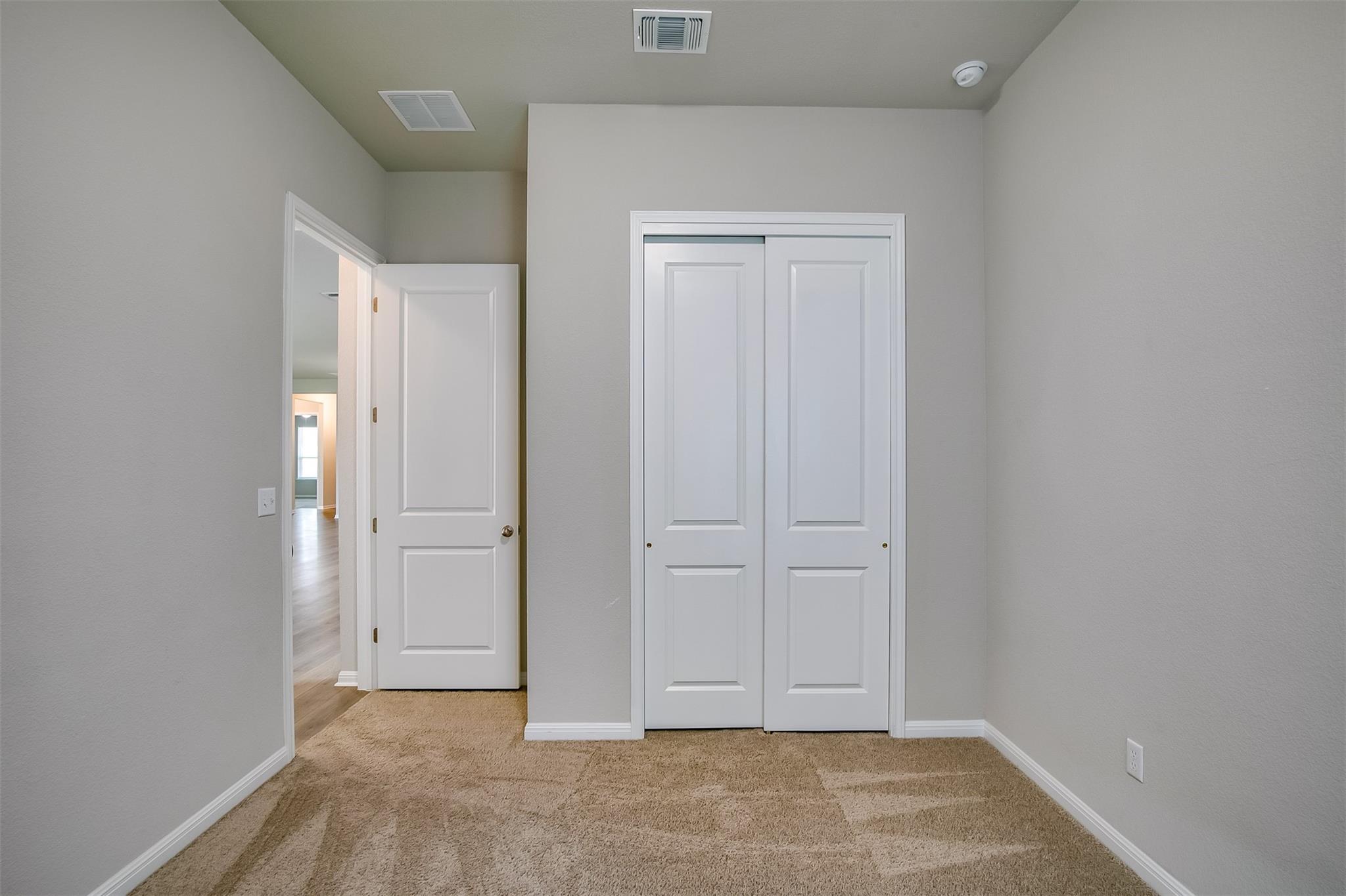 128 Ridgeview Ct, Georgetown, TX 78628