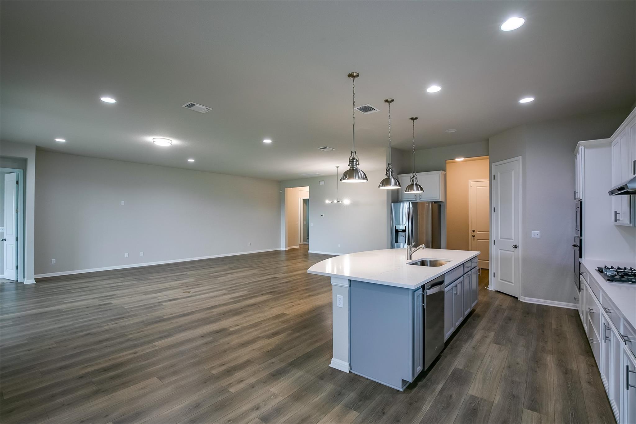 128 Ridgeview Ct, Georgetown, TX 78628