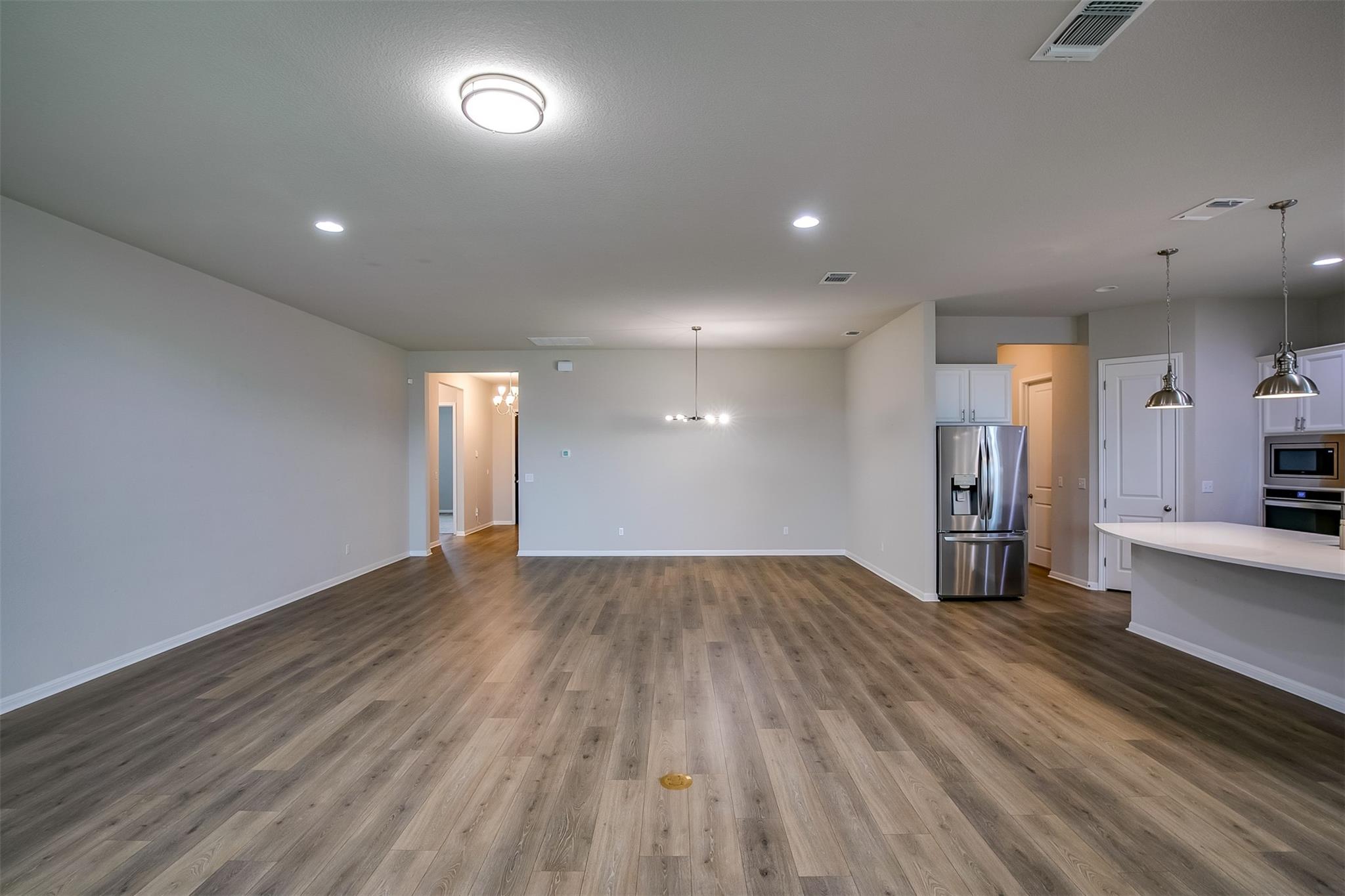 128 Ridgeview Ct, Georgetown, TX 78628