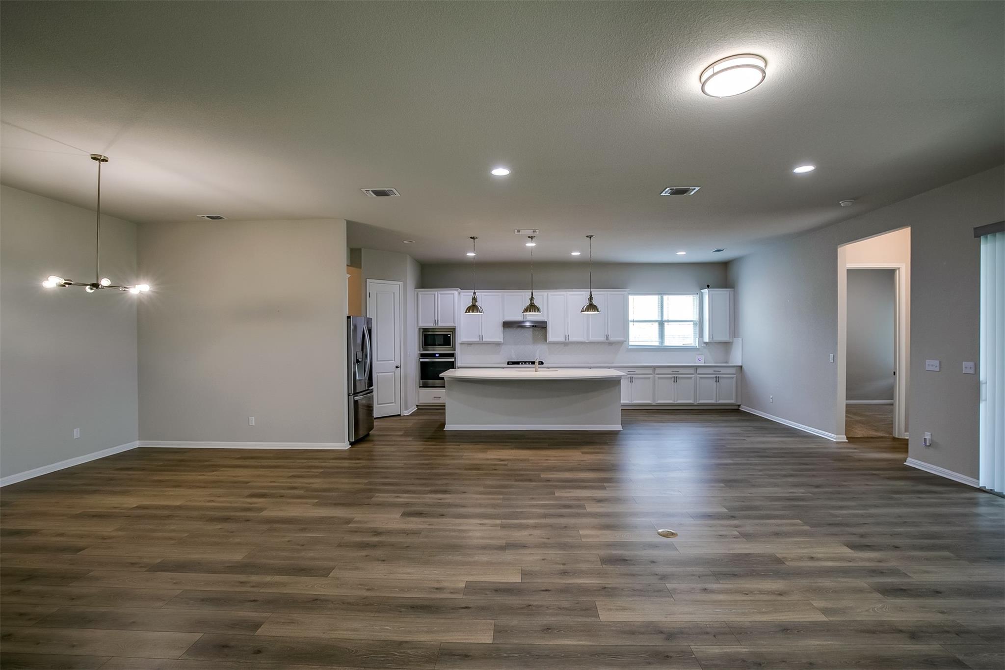 128 Ridgeview Ct, Georgetown, TX 78628