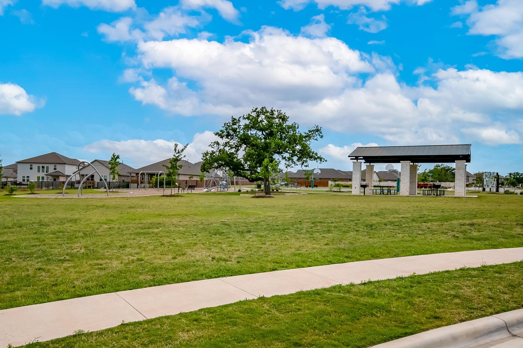 128 Ridgeview Ct, Georgetown, TX 78628