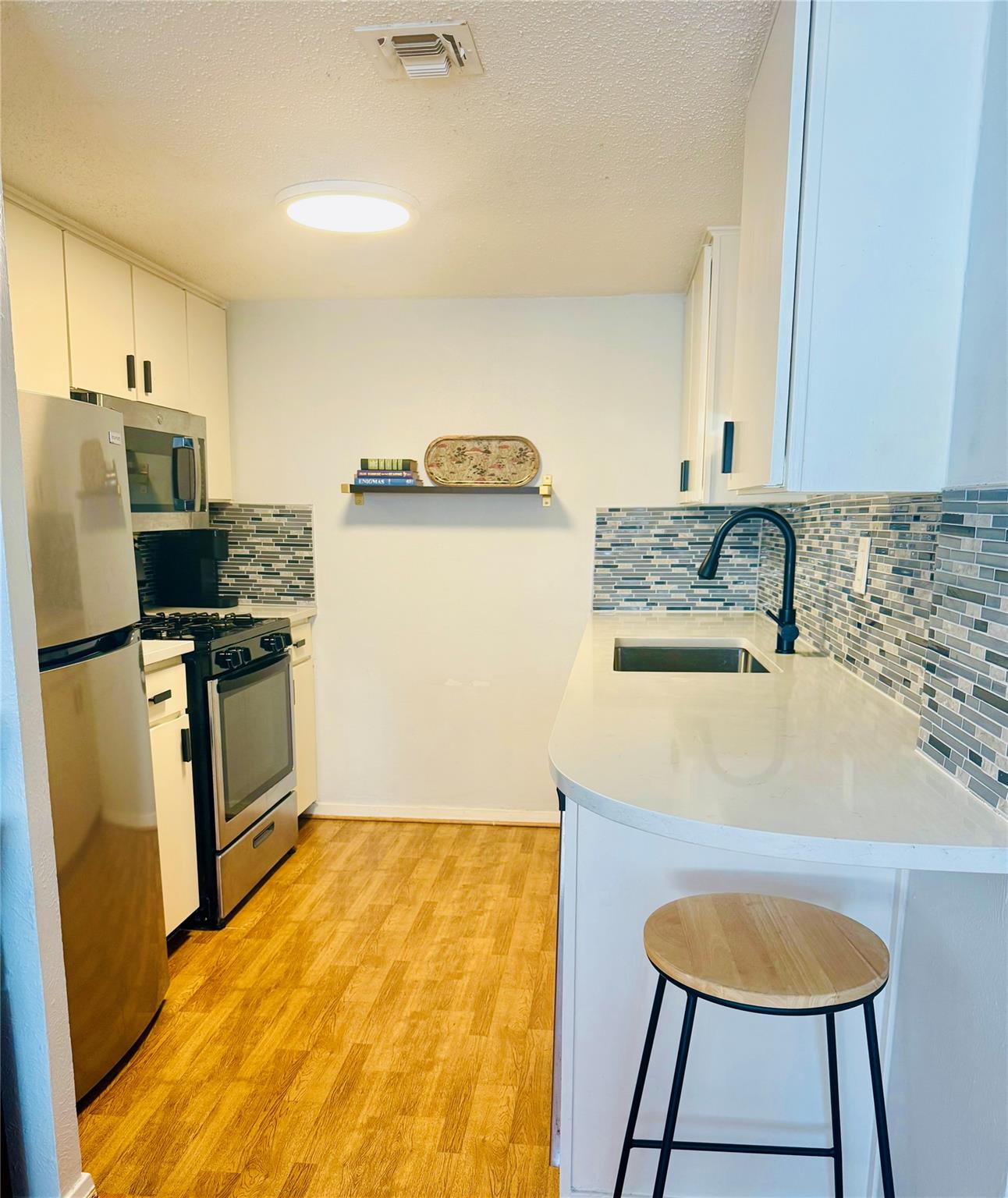 1800 Lavaca St # A305, Austin, TX 78701