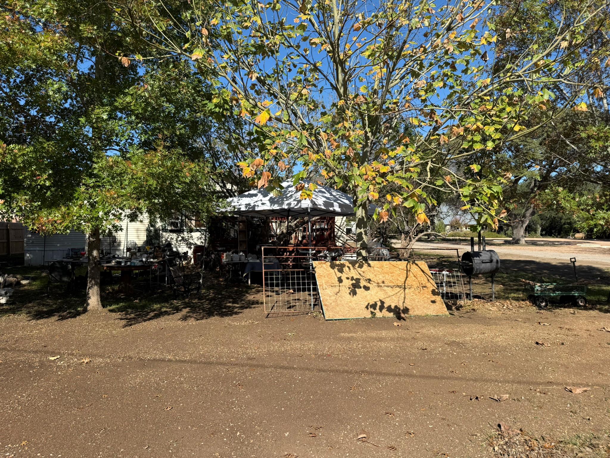 632 Academy St B St, Blanco, TX 78606