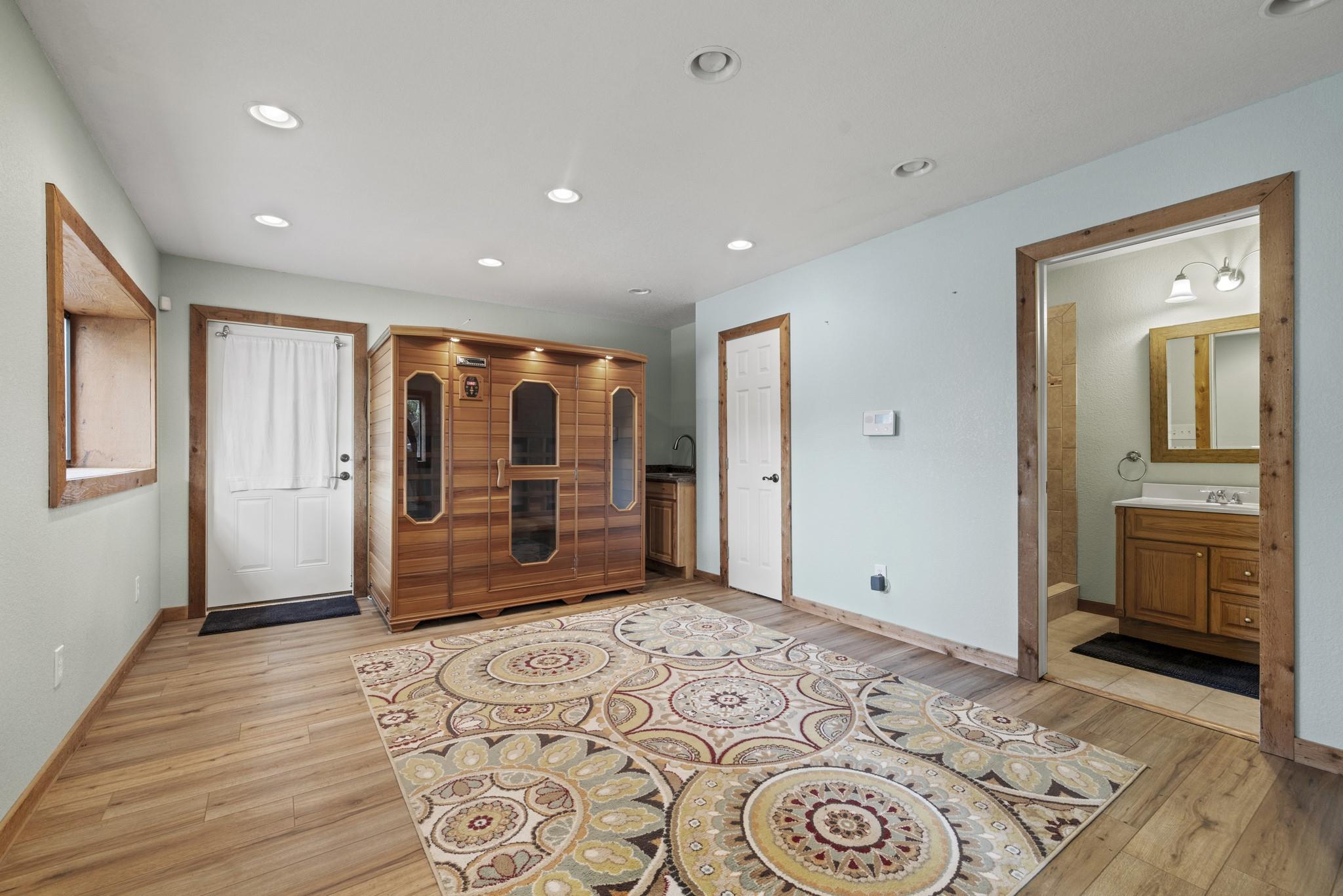 19505 Fm 150 W, Driftwood, TX 78619