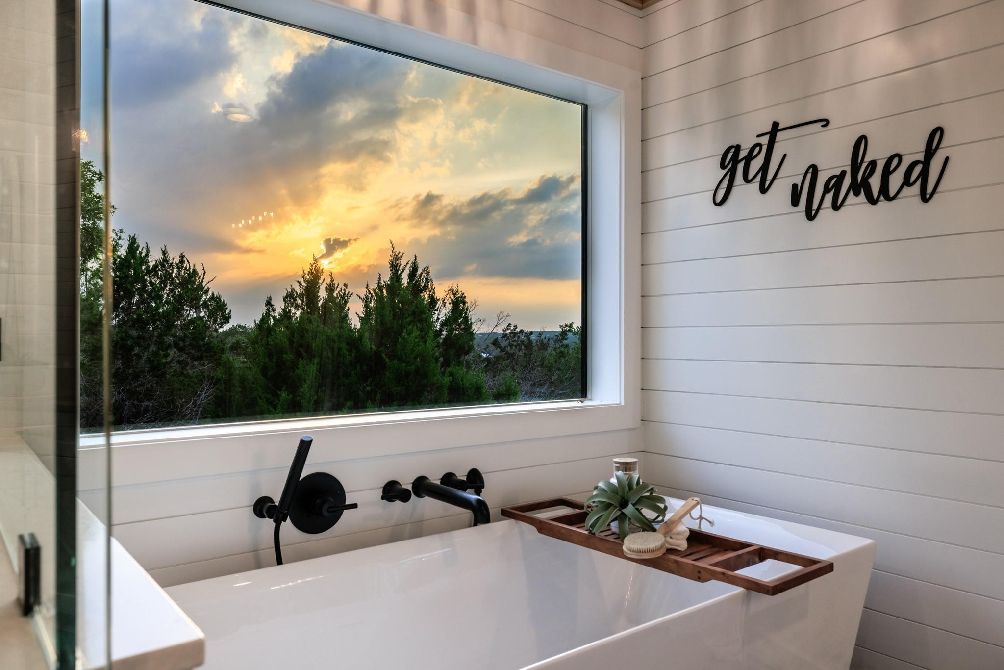 19505 Fm 150 W, Driftwood, TX 78619