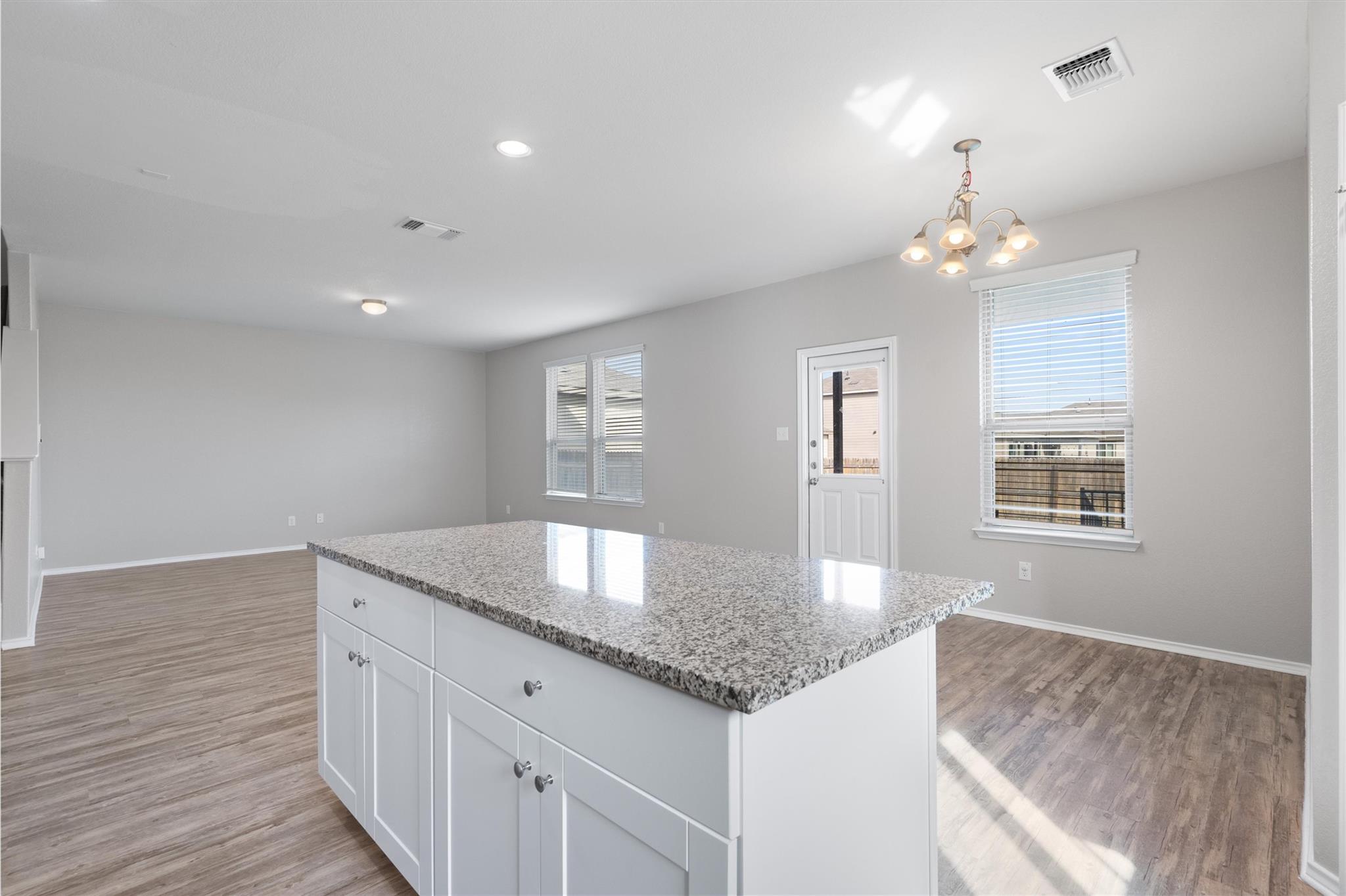 113 Kildeer Pass, Jarrell, TX 76537