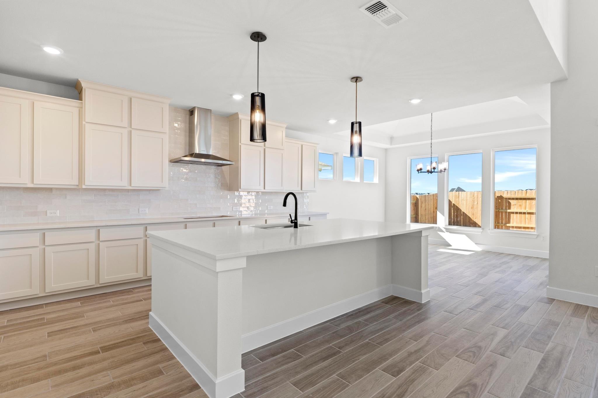 301 Sheepdog Dr, Liberty Hill, TX 78642